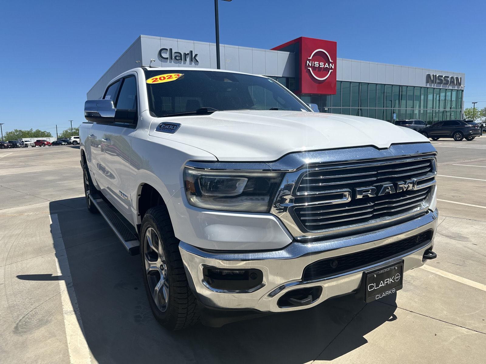 Bright White Clearcoat 2023 RAM 1500 Laramie Crew Cab 4WD Pickup Truck Four-Wheel Drive 8-Speed Automatic