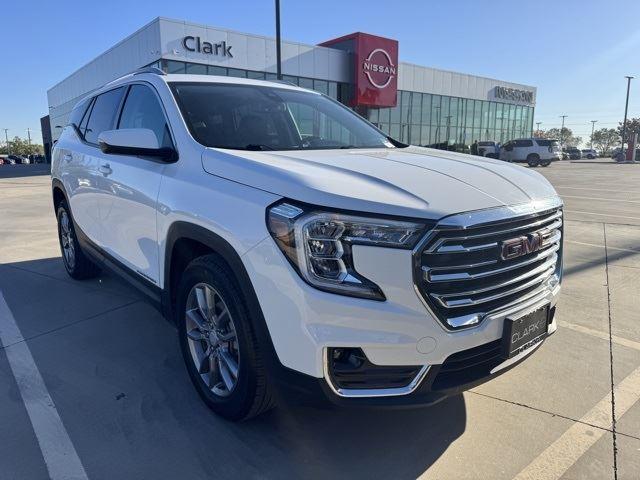 2024 GMC Terrain SLT FWD