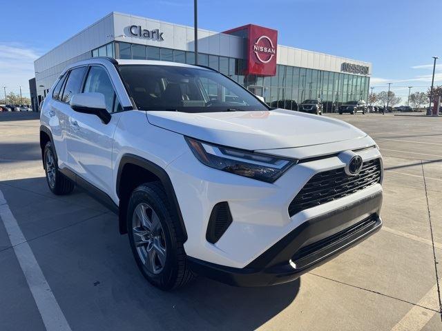 2022 Toyota RAV4 XLE FWD