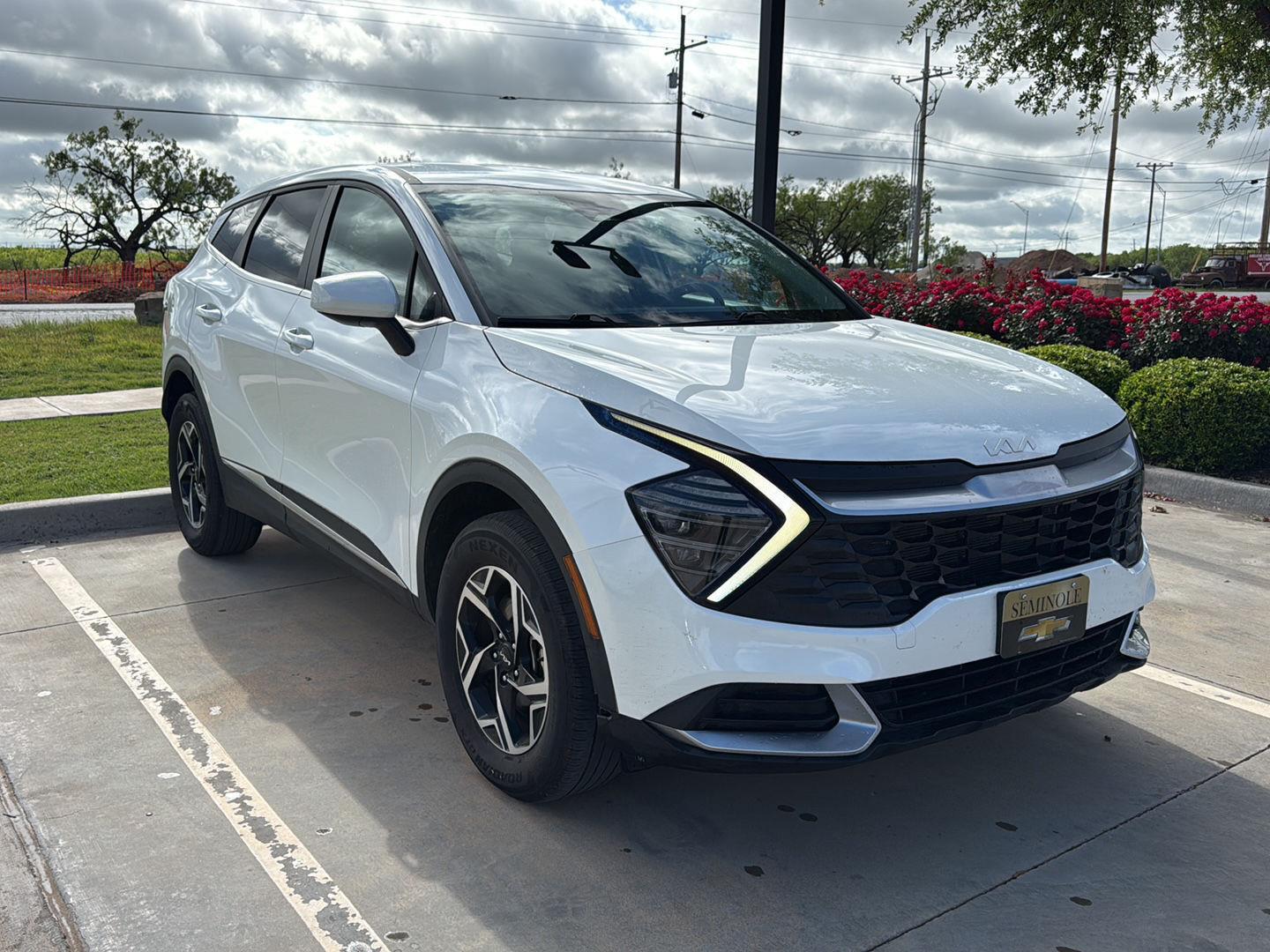 Snow White Pearl 2024 Kia Sportage LX AWD SUV / Crossover All-Wheel Drive 8-Speed Automatic