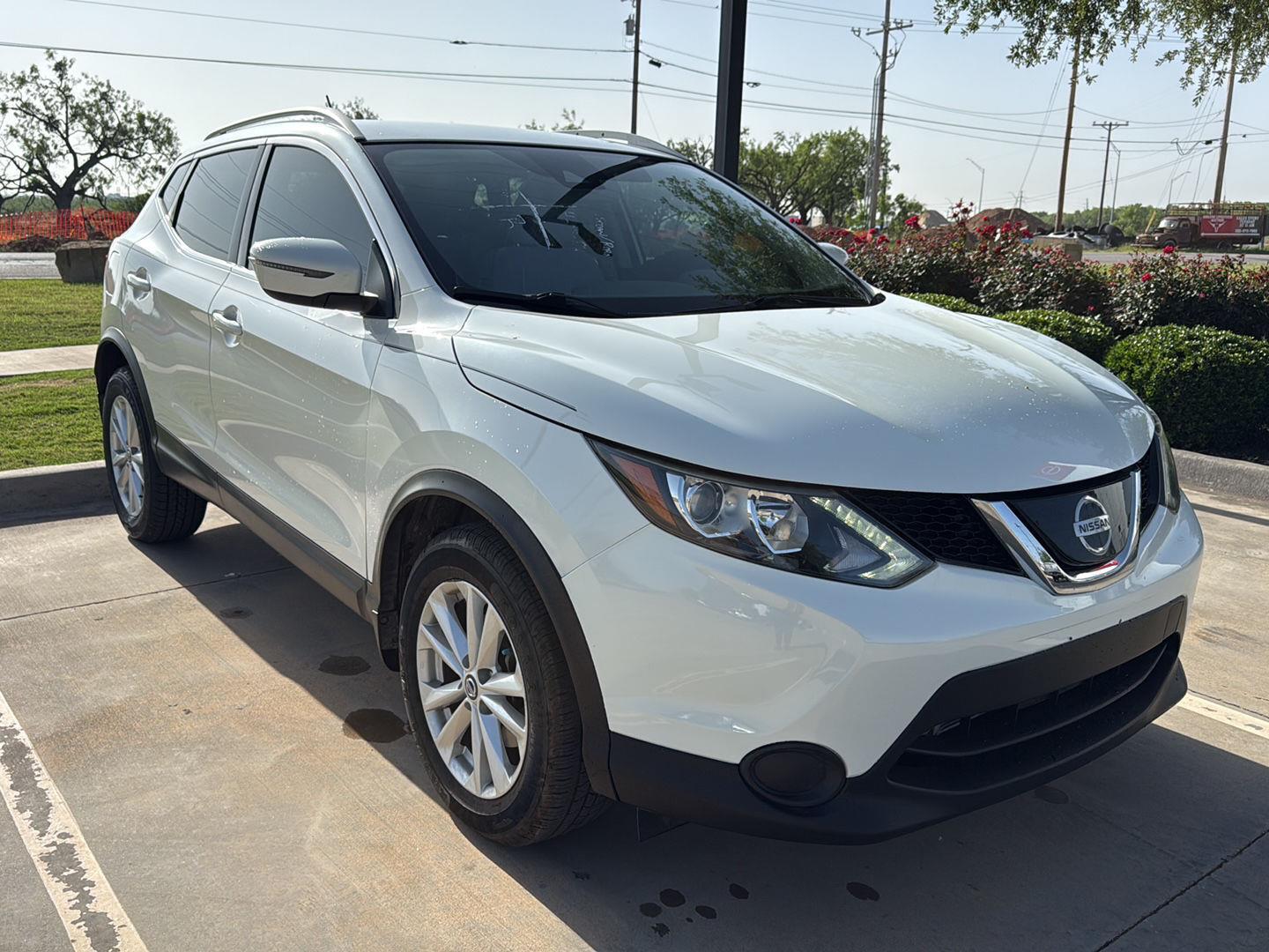 Pearl White Tricoat 2019 Nissan Rogue Sport SV FWD SUV / Crossover Front-Wheel Drive Continuously Variable Transmission