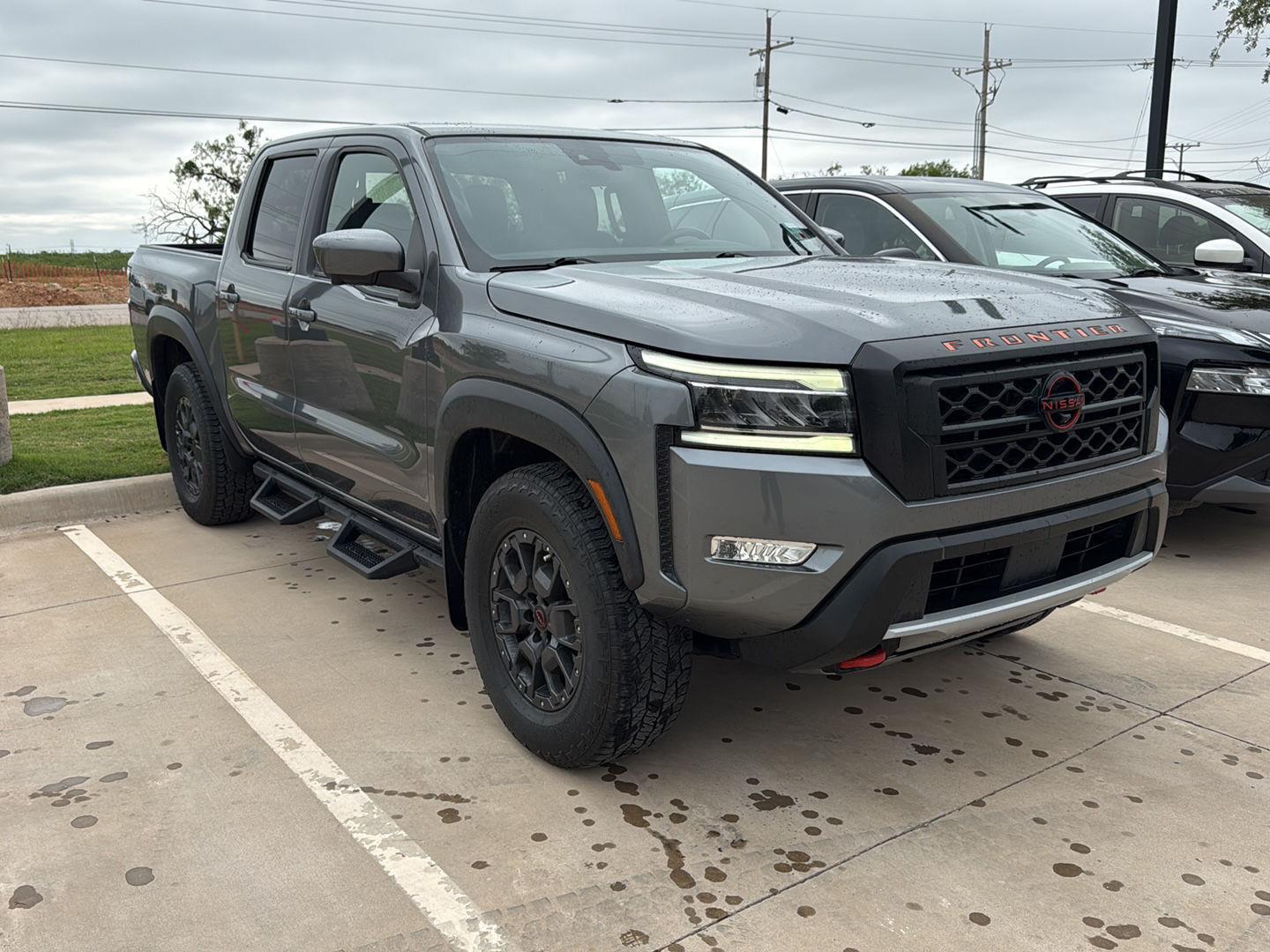 2023 Nissan Frontier PRO-4X Crew Cab 4WD