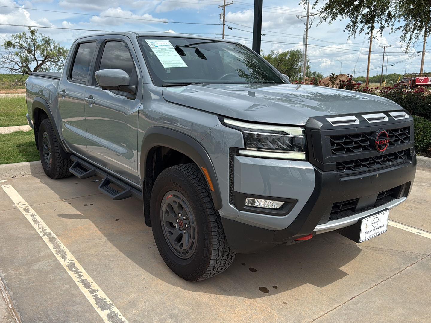 2025 Nissan Frontier PRO-X Crew Cab RWD