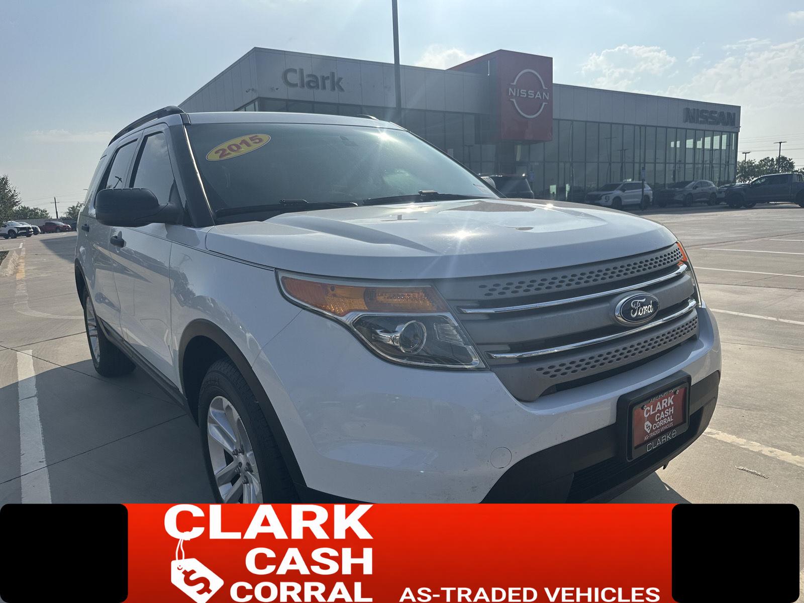 Oxford White 2015 Ford Explorer SUV / Crossover Front-Wheel Drive 6-Speed Automatic
