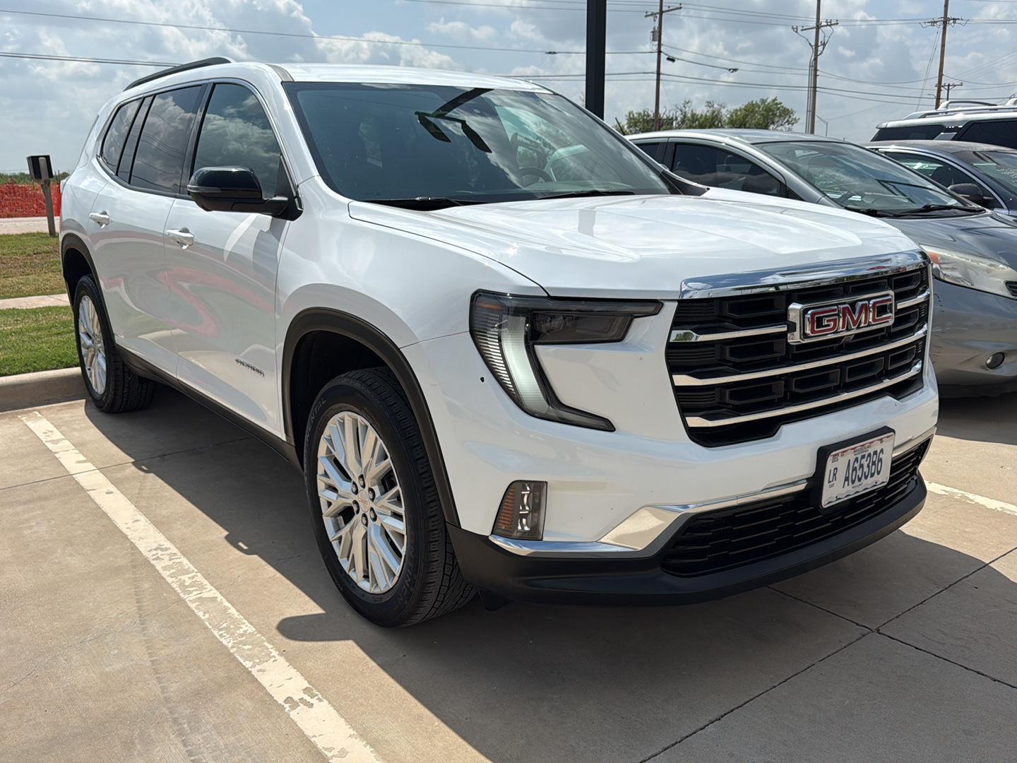 White 2024 GMC Acadia SUV / Crossover Four-Wheel Drive