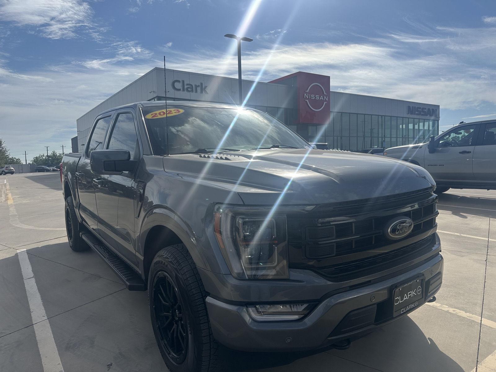  2023 Ford F-150 Lariat SuperCrew 4WD   