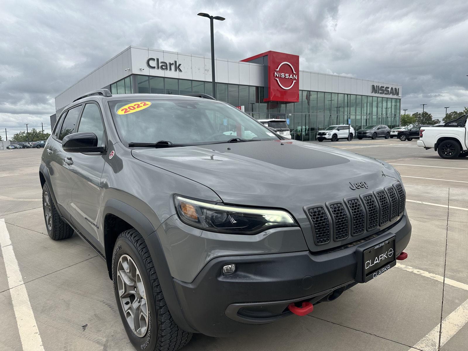 Sting-Gray Clearcoat 2022 Jeep Cherokee SUV / Crossover Four-Wheel Drive 9-Speed Automatic