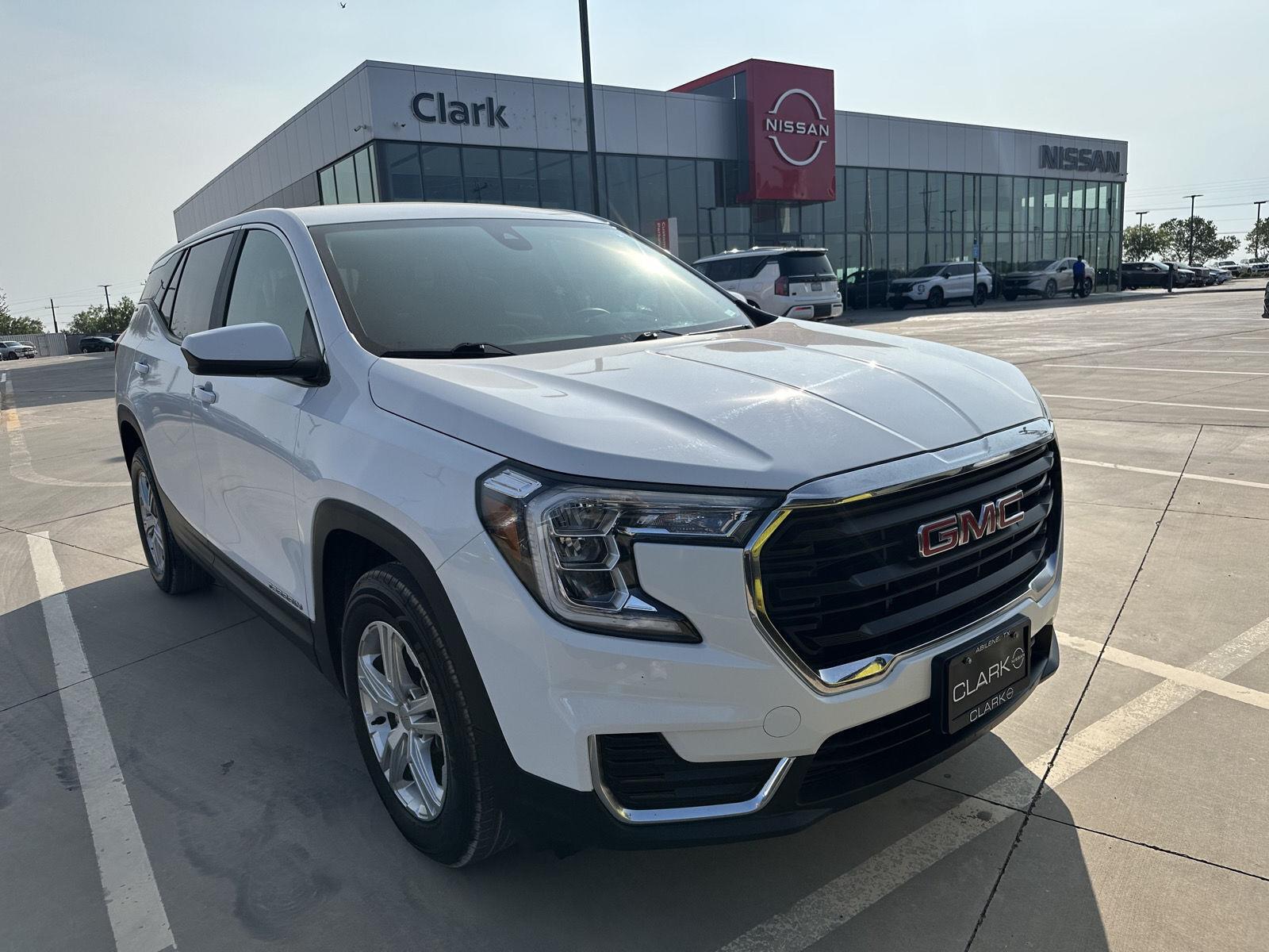 Summit White 2024 GMC Terrain SUV / Crossover All-Wheel Drive 9-Speed Automatic Overdrive