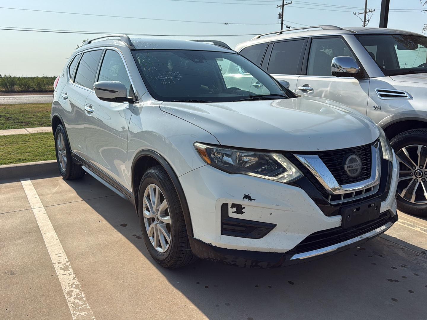Glacier White 2019 Nissan Rogue SUV / Crossover Front-Wheel Drive Continuously Variable Transmission