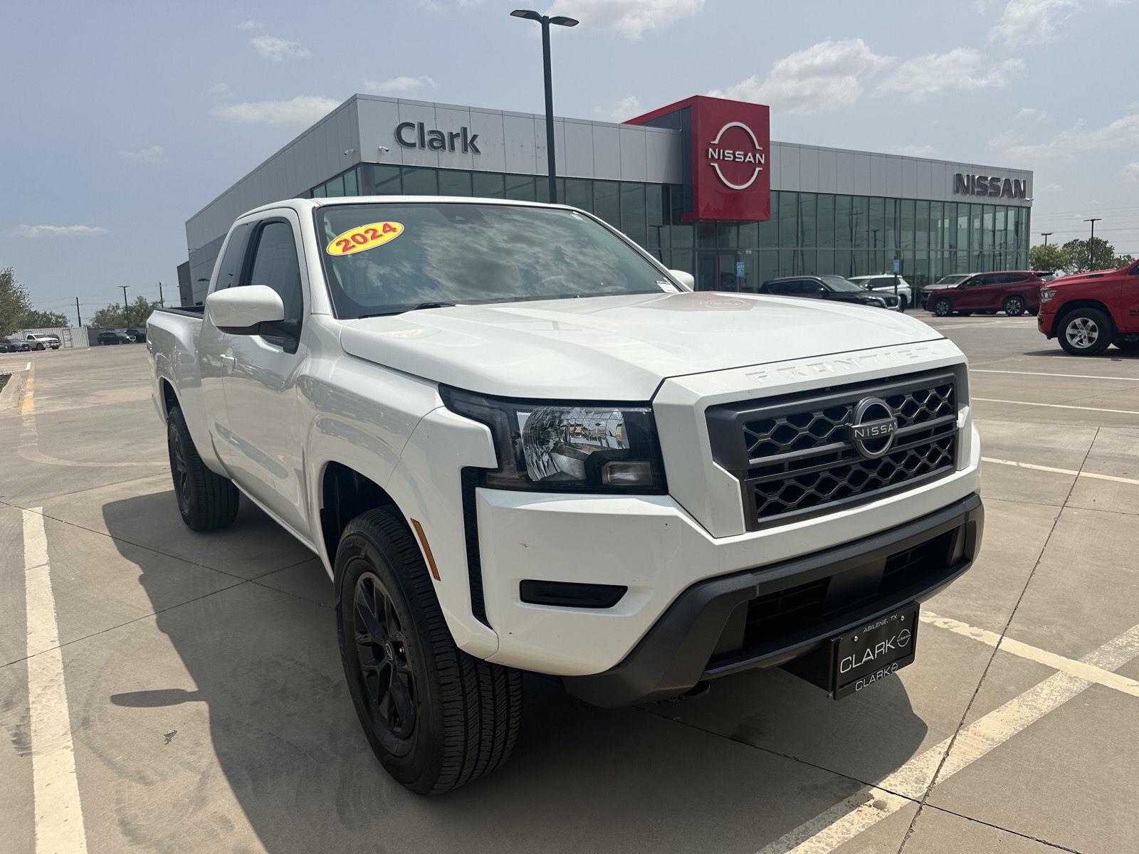 2024 Nissan Frontier SV King Cab 4WD