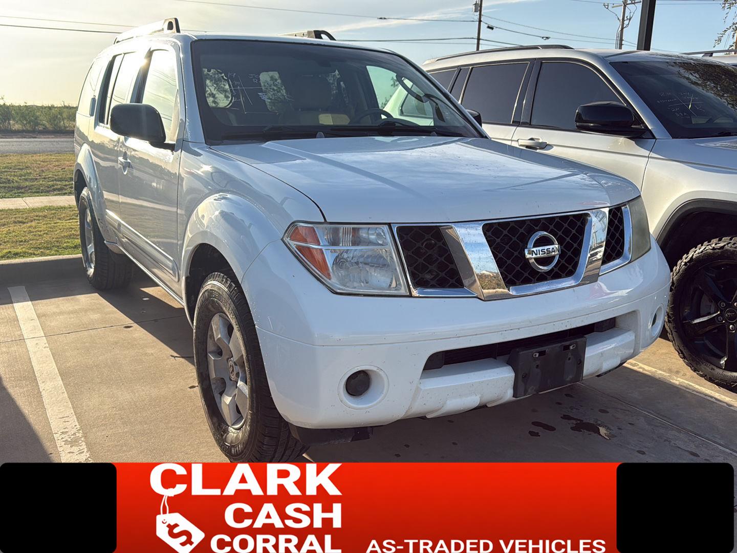 Avalanche 2005 Nissan Pathfinder SUV / Crossover Rear-Wheel Drive Automatic