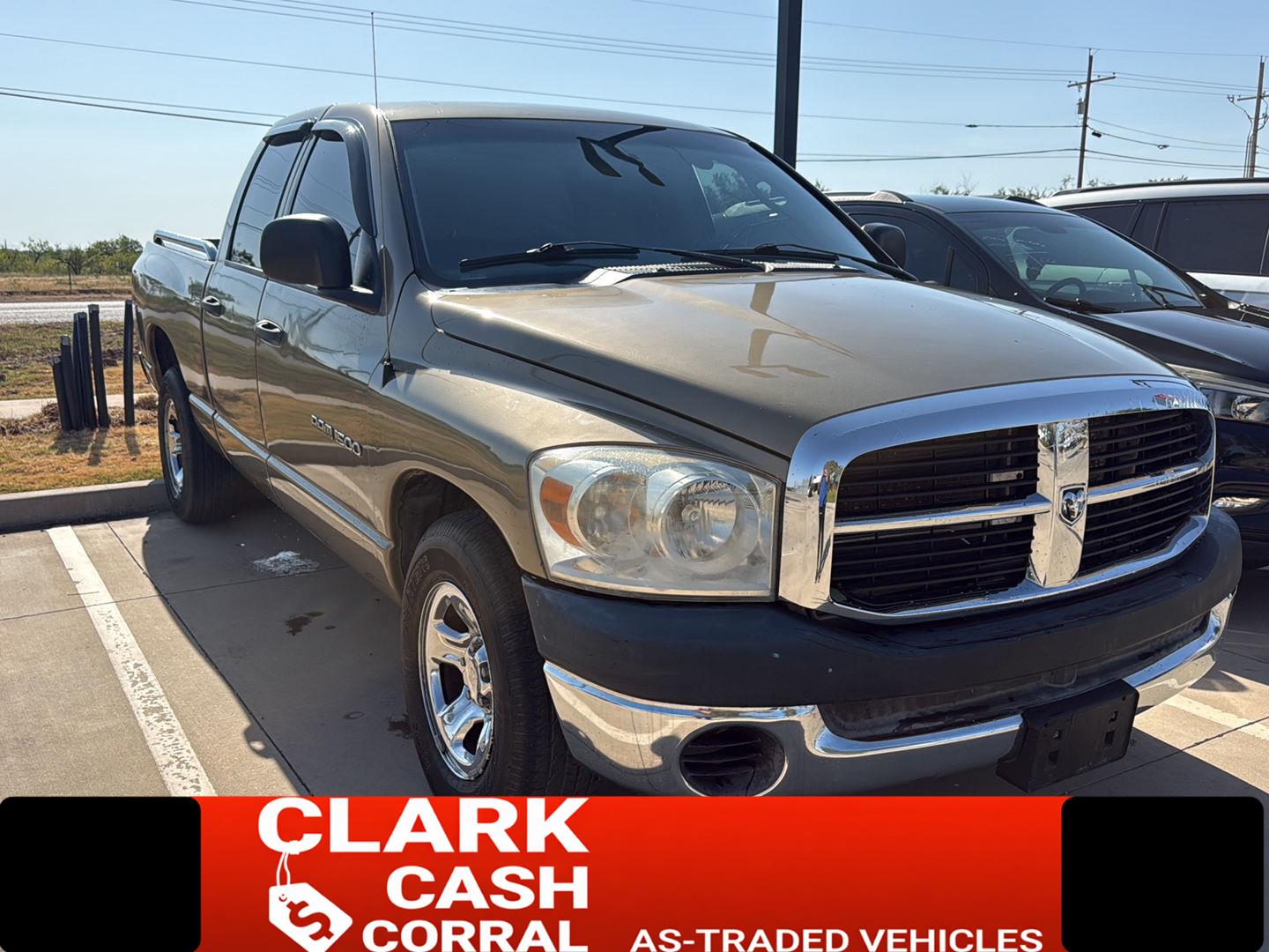 Brown (Light Khaki Metallic Clearcoat) 2007 Dodge RAM 1500 Pickup Truck Rear-Wheel Drive 4-Speed Automatic