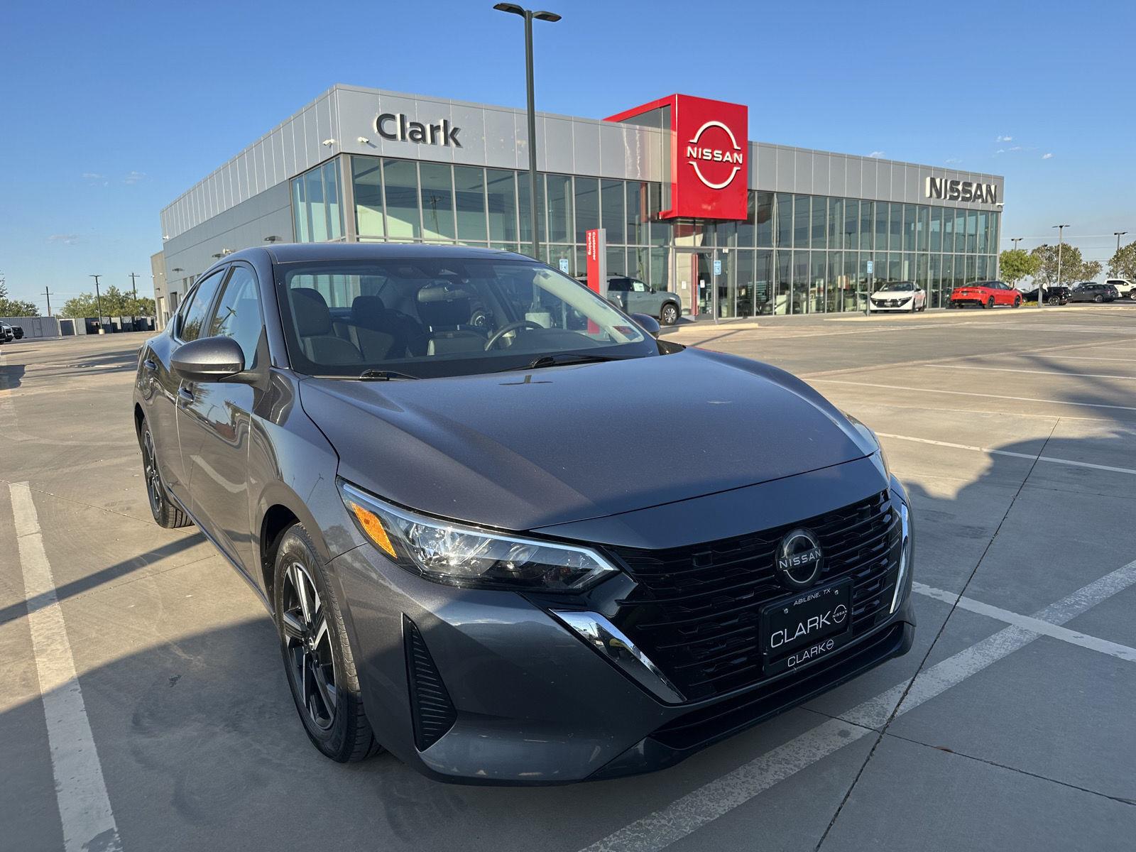 2025 Nissan Sentra SV FWD