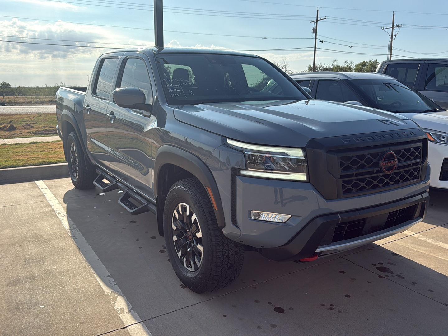2024 Nissan Frontier PRO-4X Crew Cab 4WD