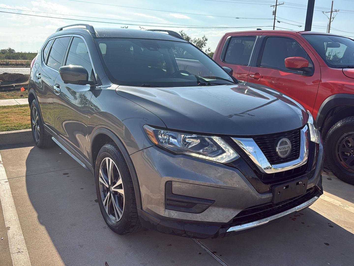 Gray (Gun Metallic) 2019 Nissan Rogue SUV / Crossover Front-Wheel Drive Continuously Variable Transmission
