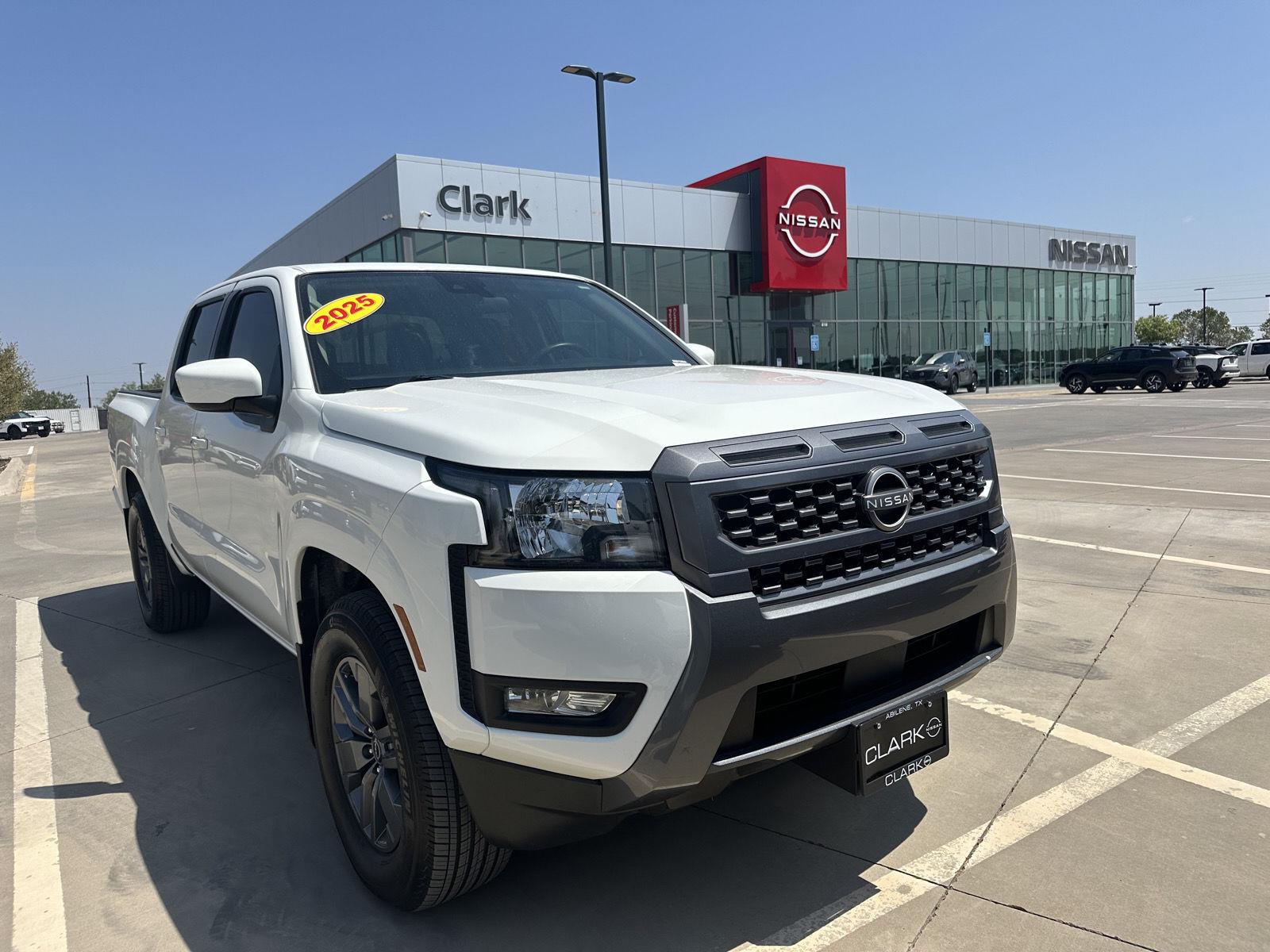 2025 Nissan Frontier SV Crew Cab RWD