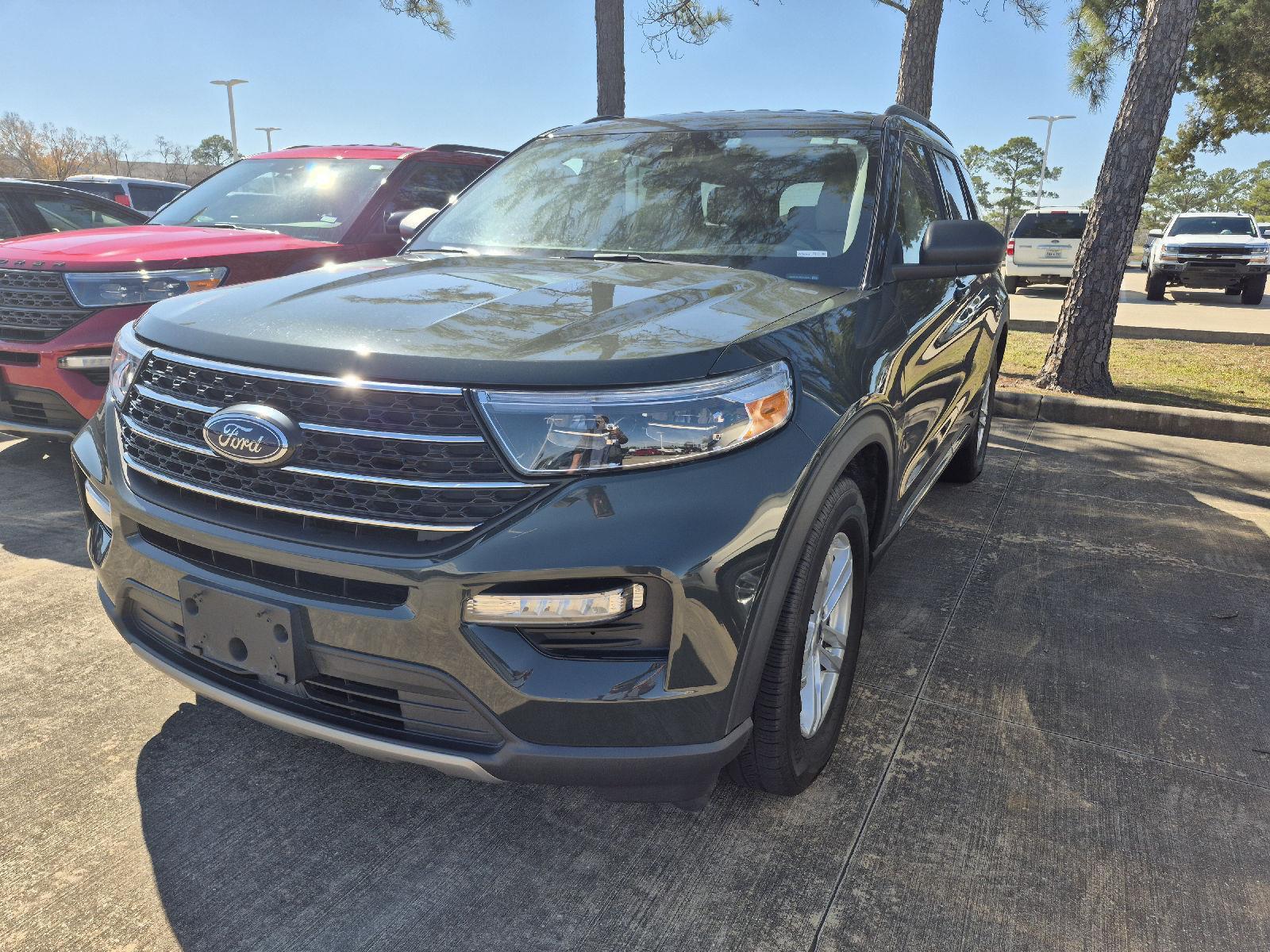 2022 Ford Explorer XLT RWD