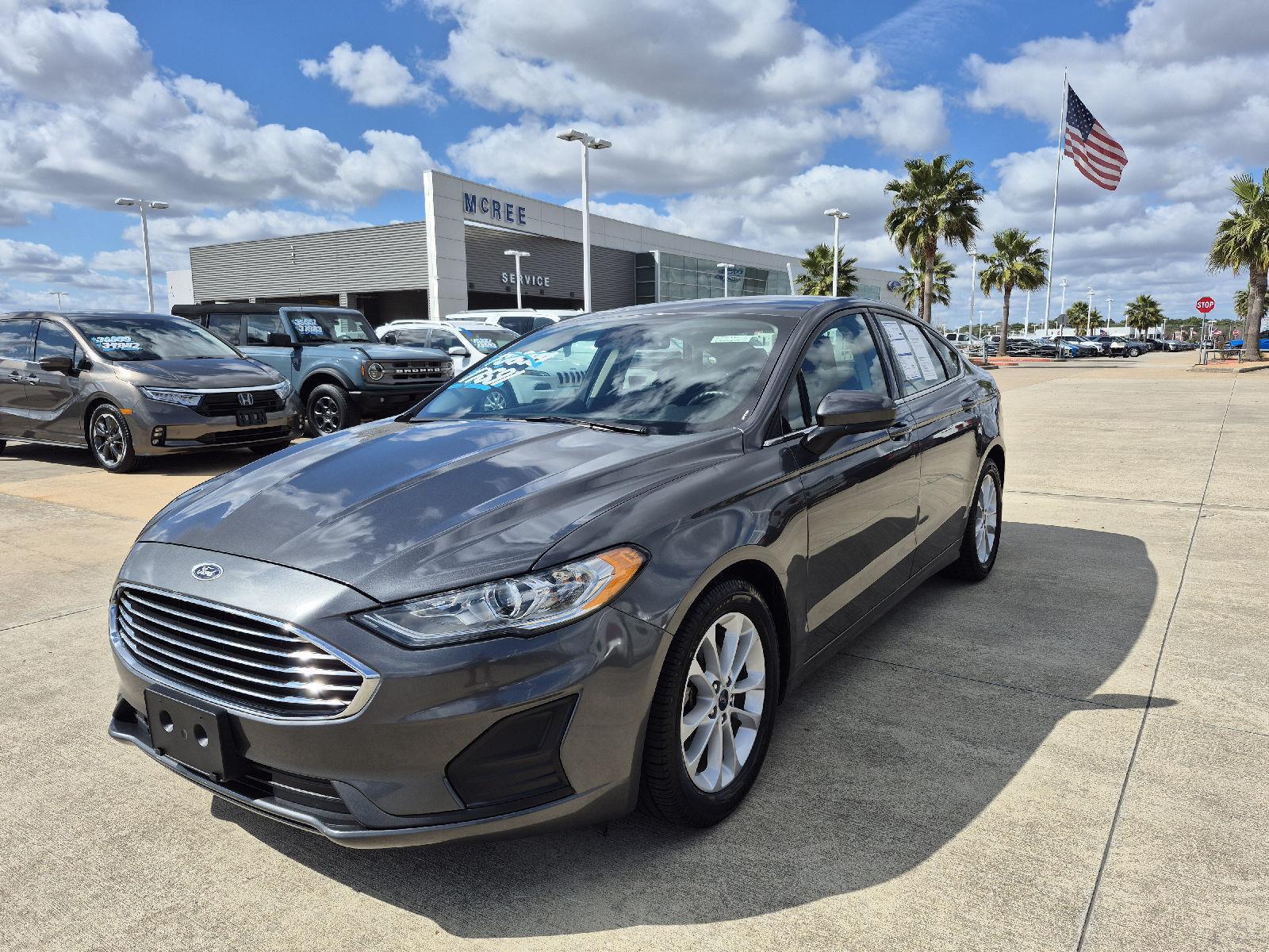 2020 Ford Fusion SE FWD