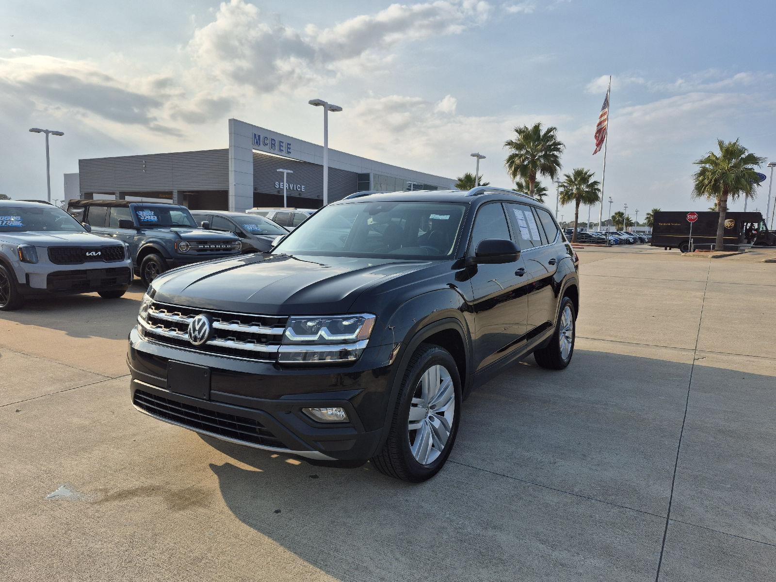 2019 Volkswagen Atlas SE FWD with Technology