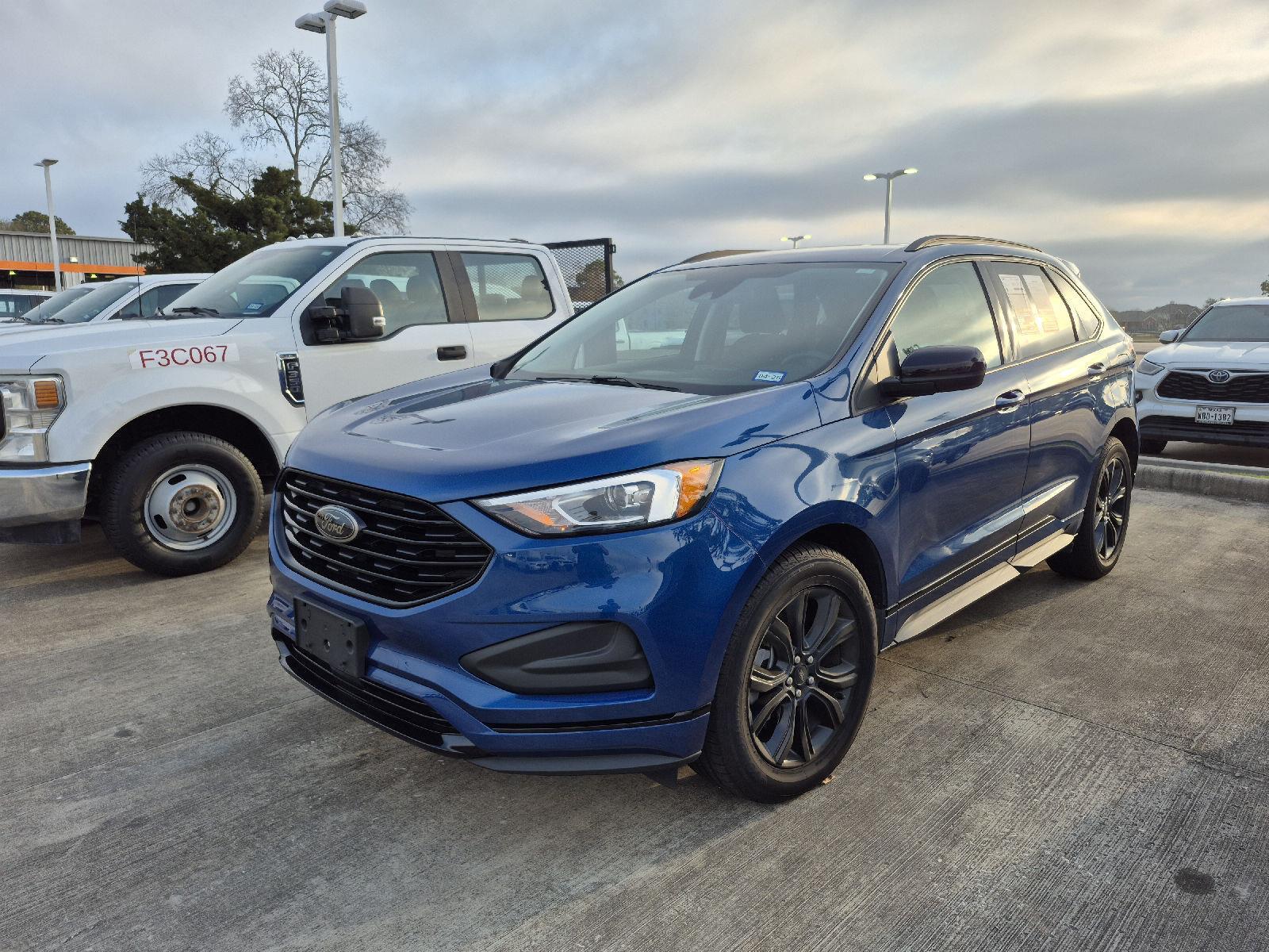 2022 Ford Edge SE AWD