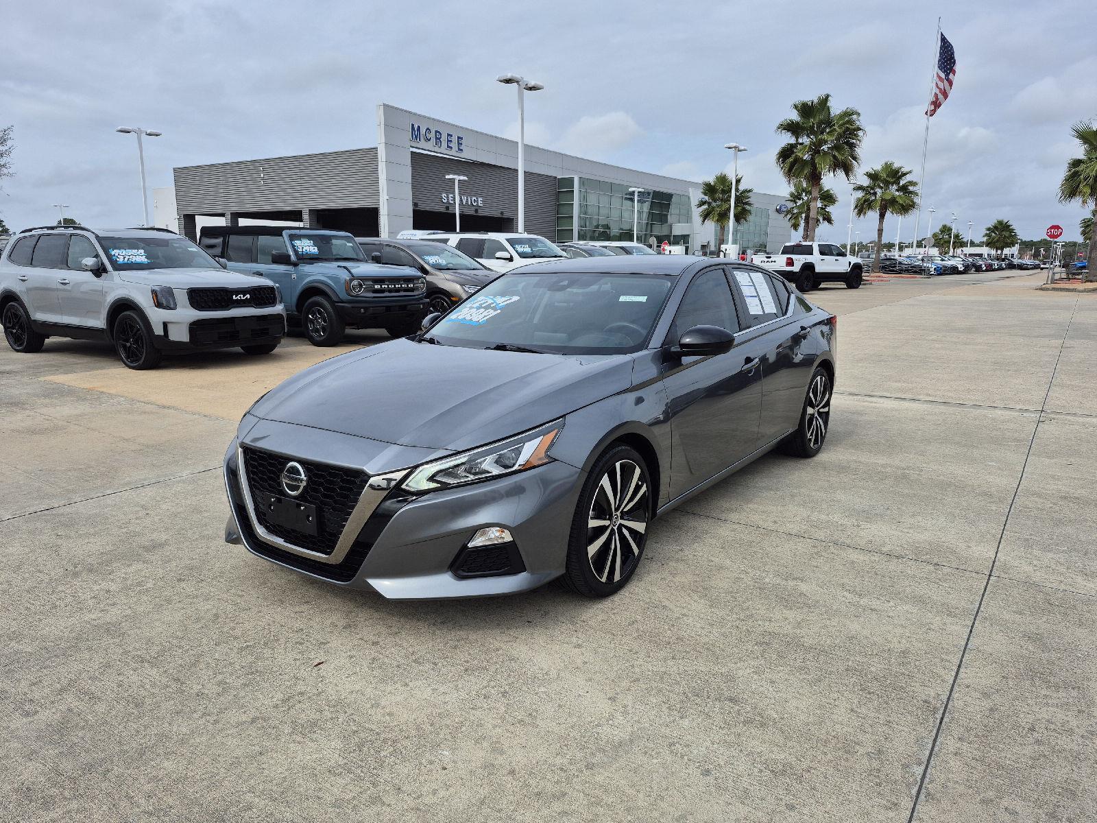 2022 Nissan Altima 2.5 SR FWD