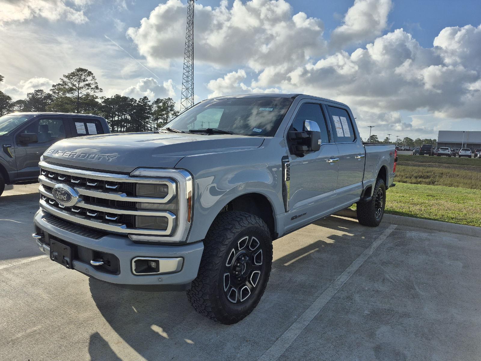 2024 Ford F-250 Super Duty Platinum Crew Cab 4WD