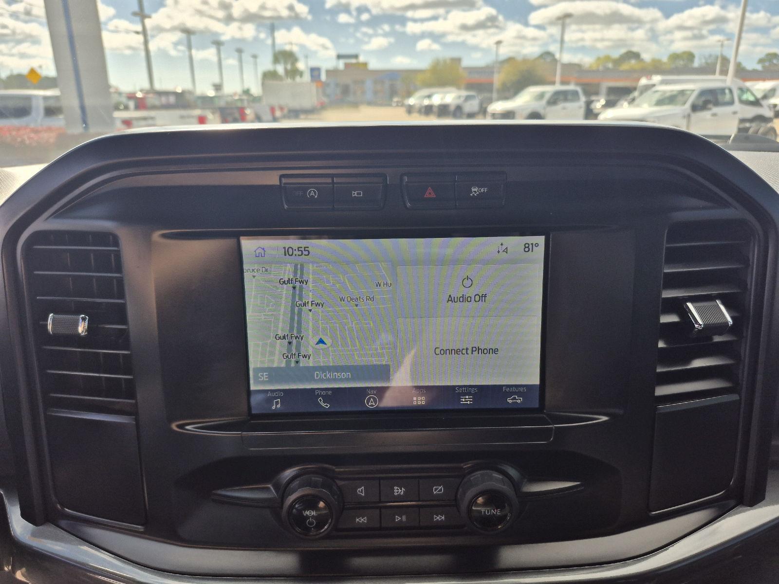 View vehicle photo 6