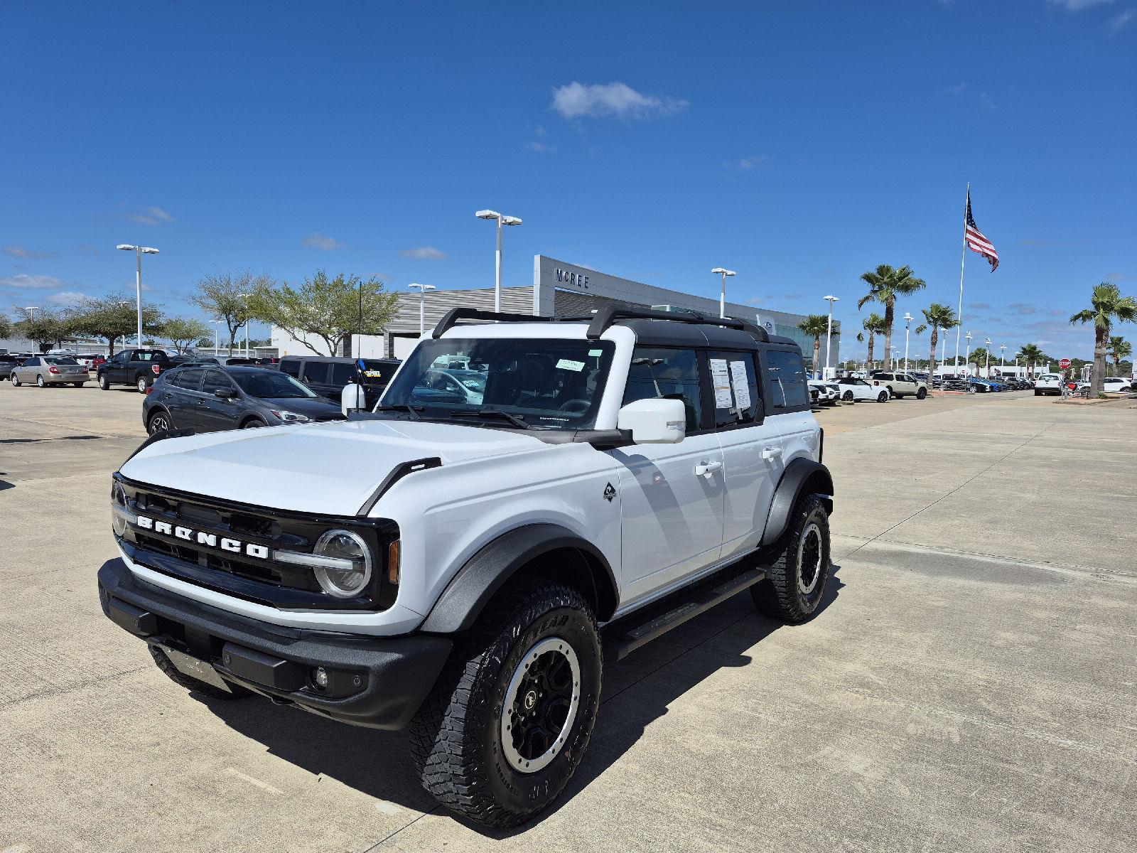 2022 Ford Bronco Outer Banks Advanced 4-Door 4WD