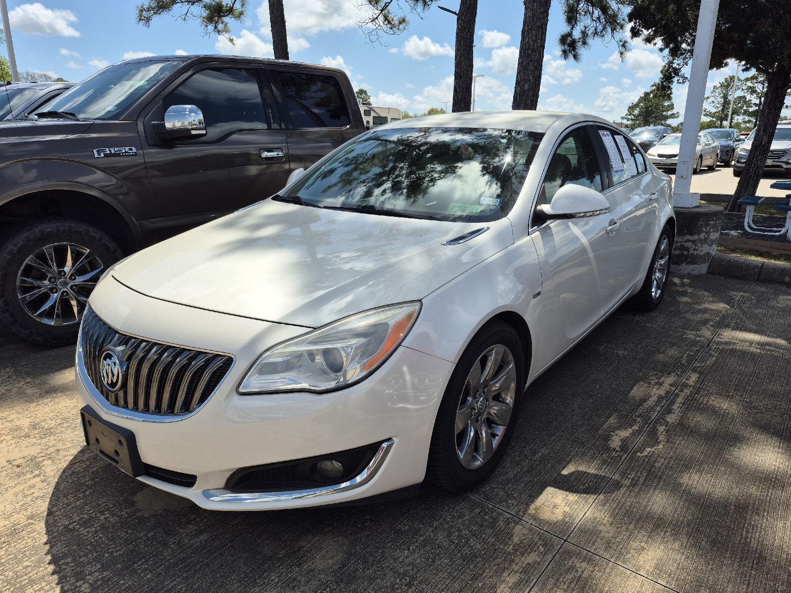White Diamond Tricoat 2015 Buick Regal Premium I Sedan FWD Sedan Front-Wheel Drive 6-Speed Automatic