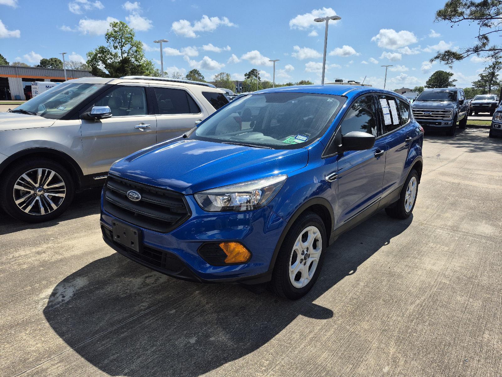 2019 Ford Escape S FWD