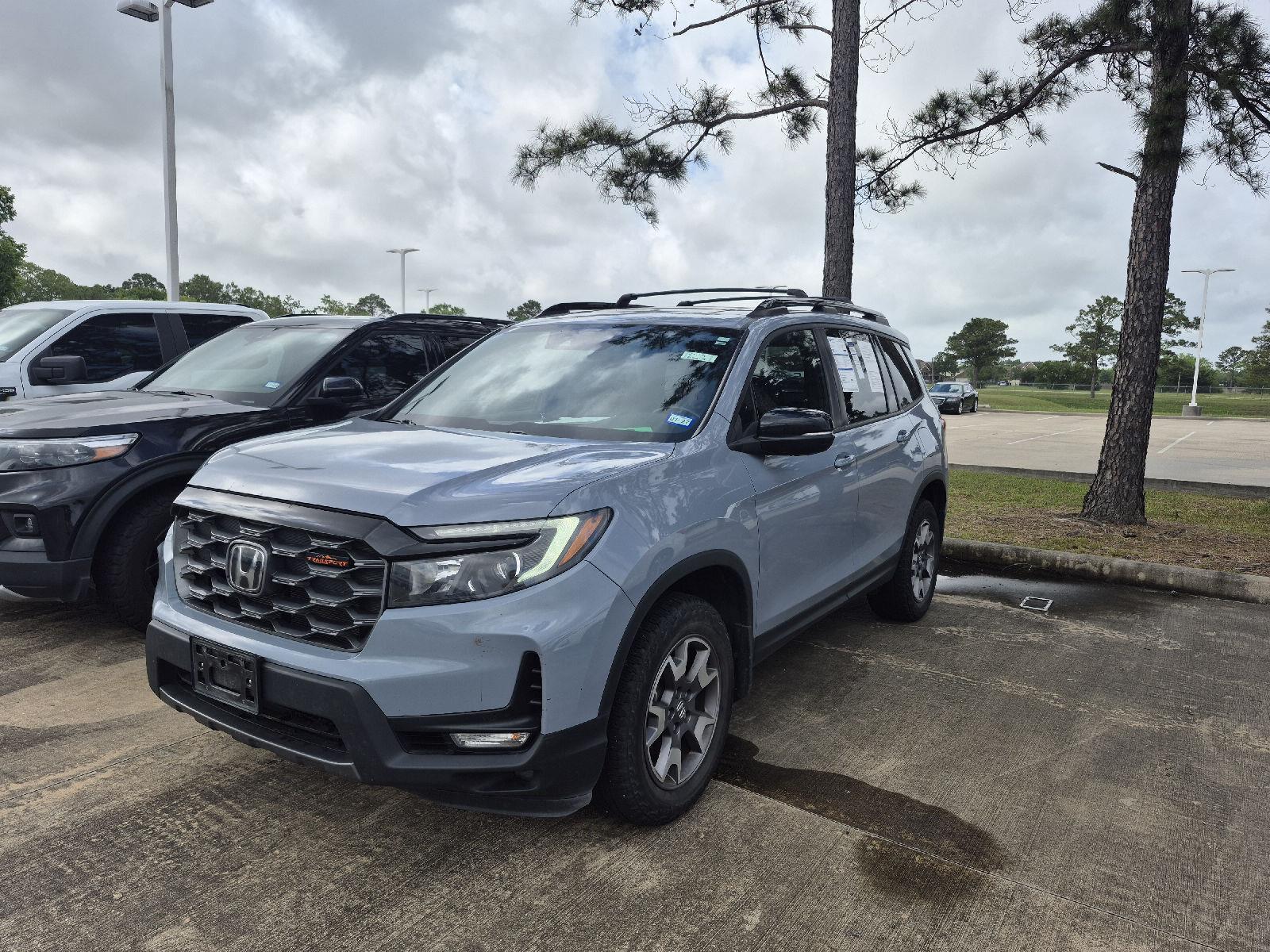 Sonic Gray Pearl 2022 Honda Passport TrailSport AWD SUV / Crossover All-Wheel Drive 9-Speed Automatic