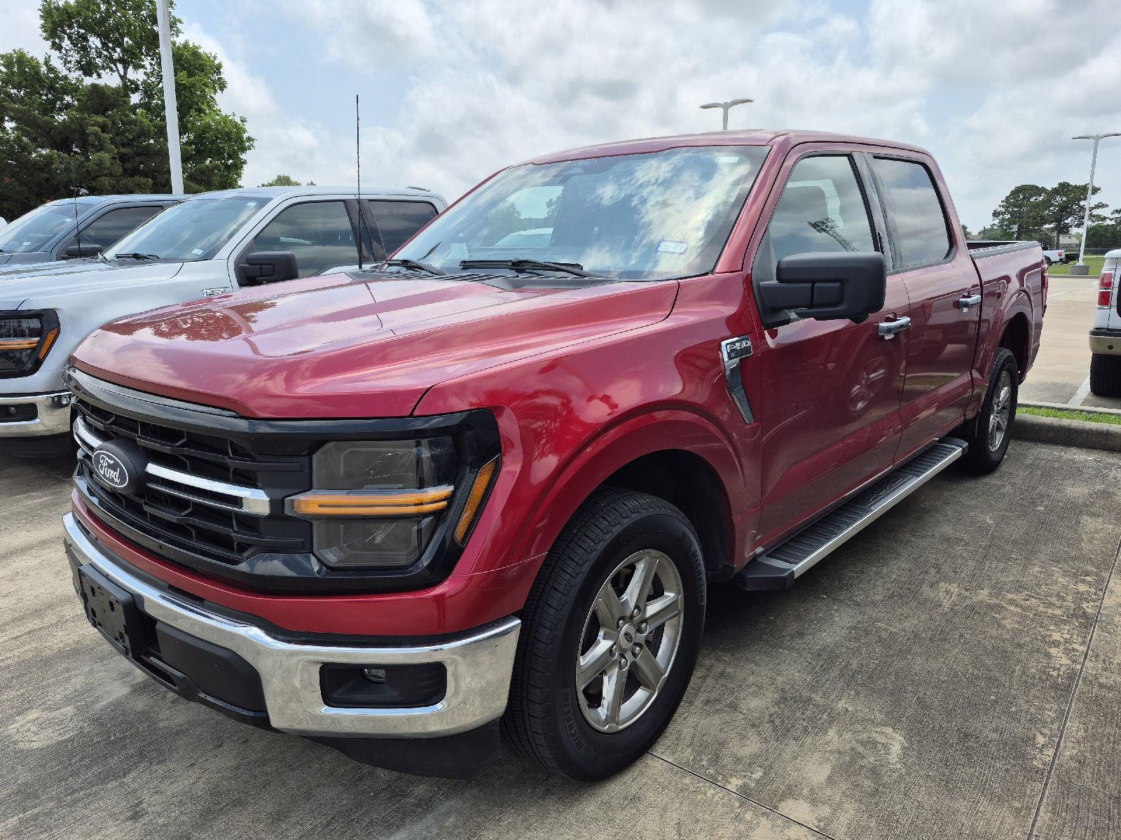 Rapid Red Metallic Tinted Clearcoat 2024 Ford F-150 XLT SuperCrew RWD Pickup Truck 4X2 Automatic