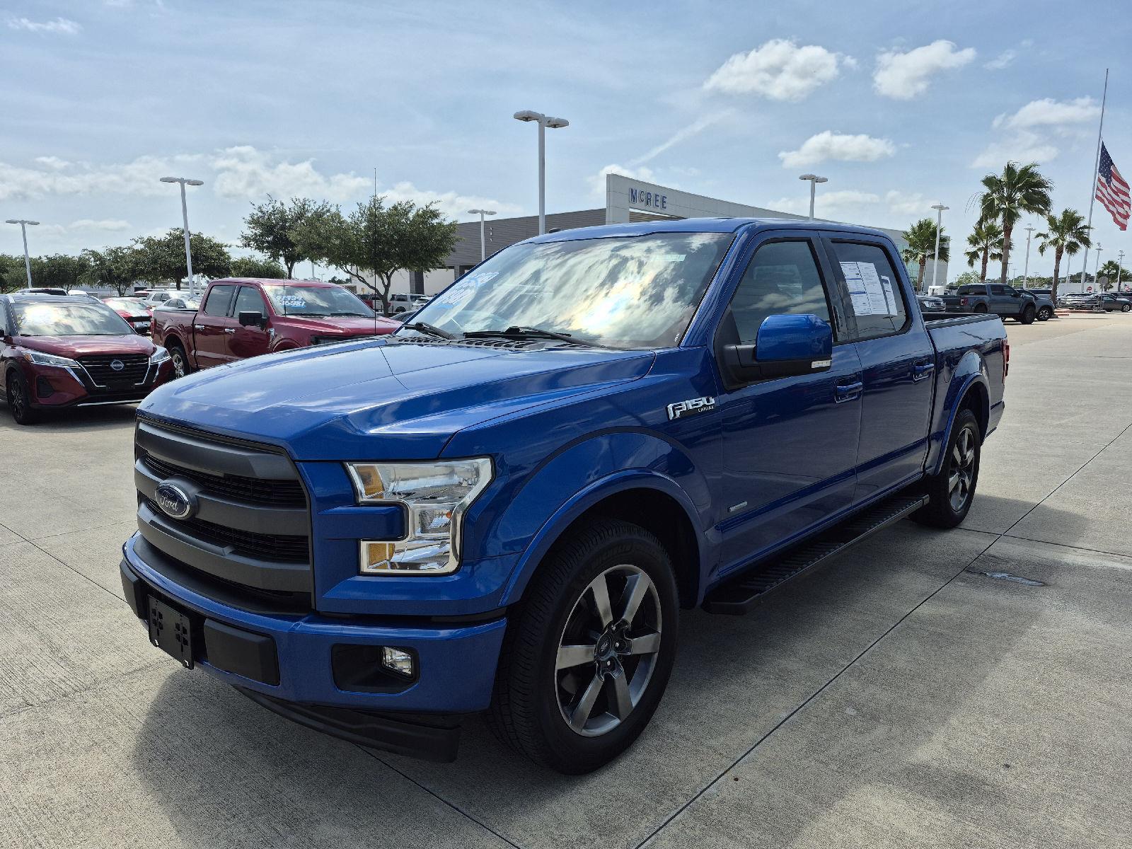 Lightning Blue 2017 Ford F-150 Lariat SuperCrew Pickup Truck 4X2 6-Speed Automatic