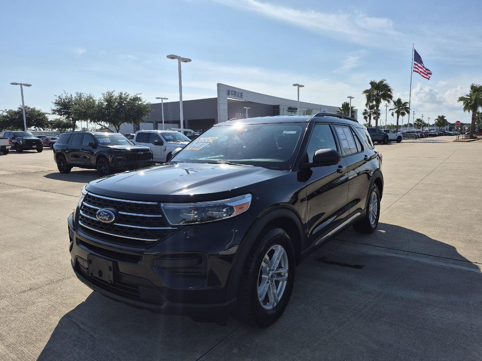 2022 Ford Explorer XLT RWD
