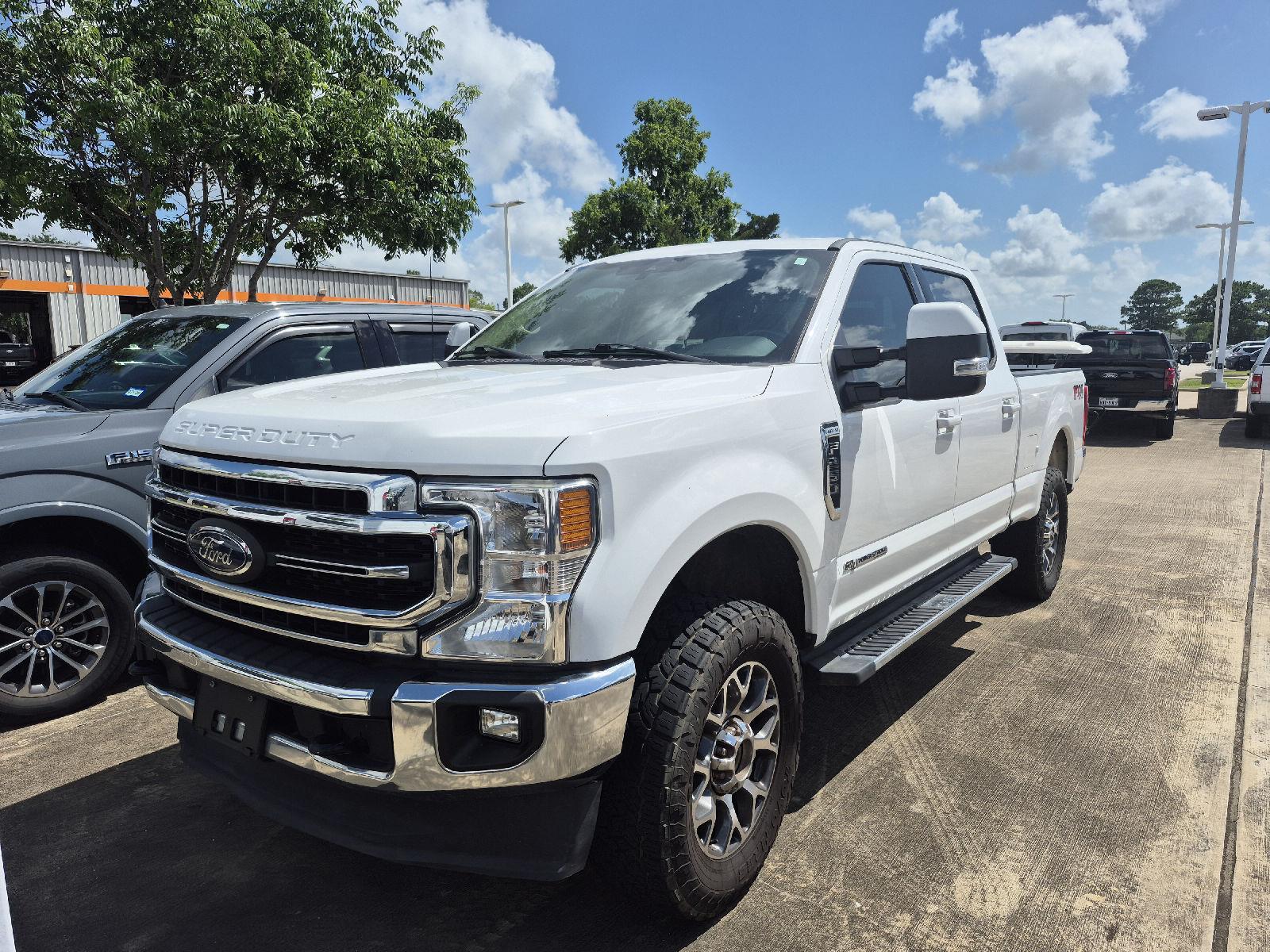 2020 Ford F-250 Super Duty Lariat Crew Cab 4WD