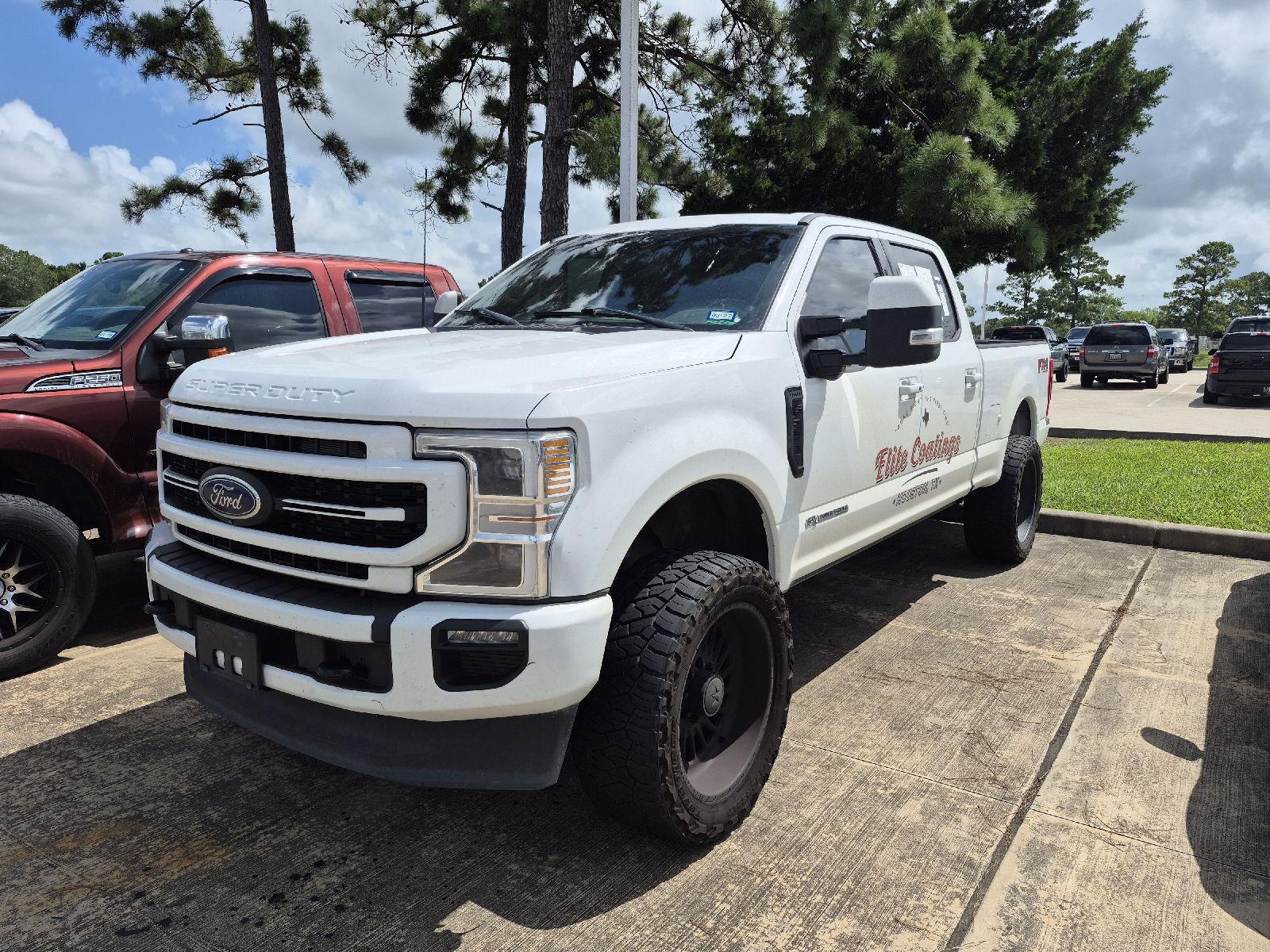 2022 Ford F-250 Super Duty Lariat Crew Cab 4WD