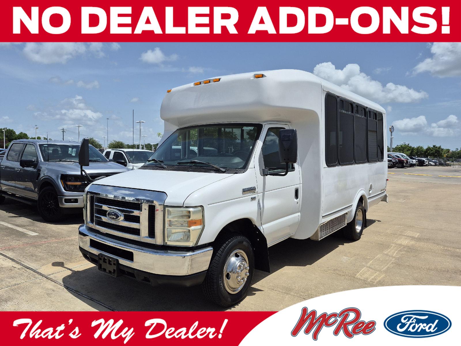  2011 Ford E-Series Chassis Van Rear-Wheel Drive 5-Speed Automatic Overdrive