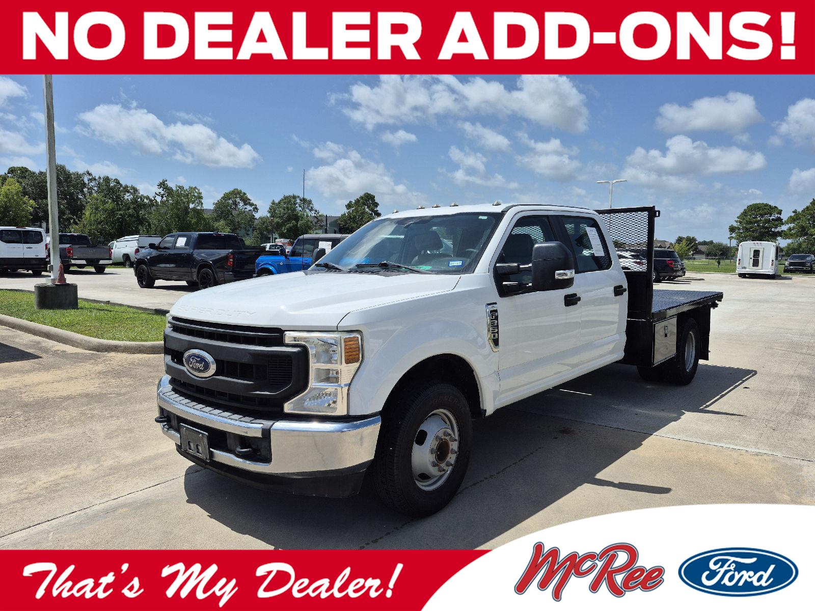 Oxford White 2020 Ford F-350 Super Duty Chassis Pickup Truck 4X2 Automatic