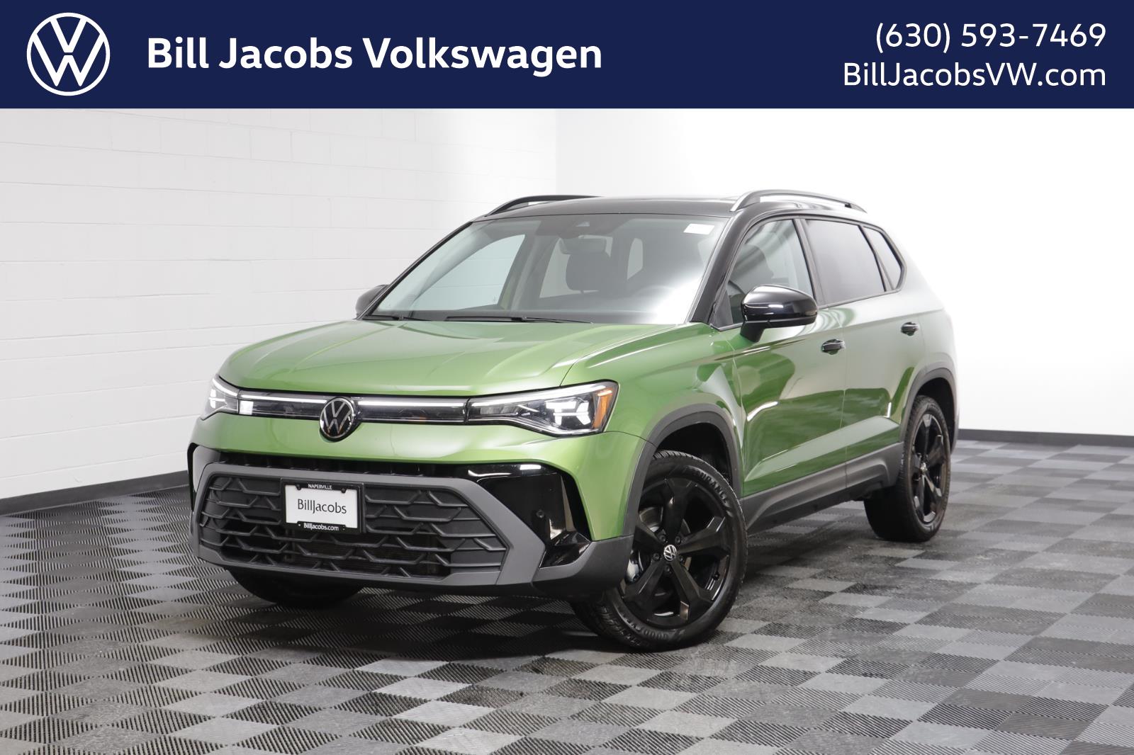 2025 Volkswagen Taos SE Black 4Motion