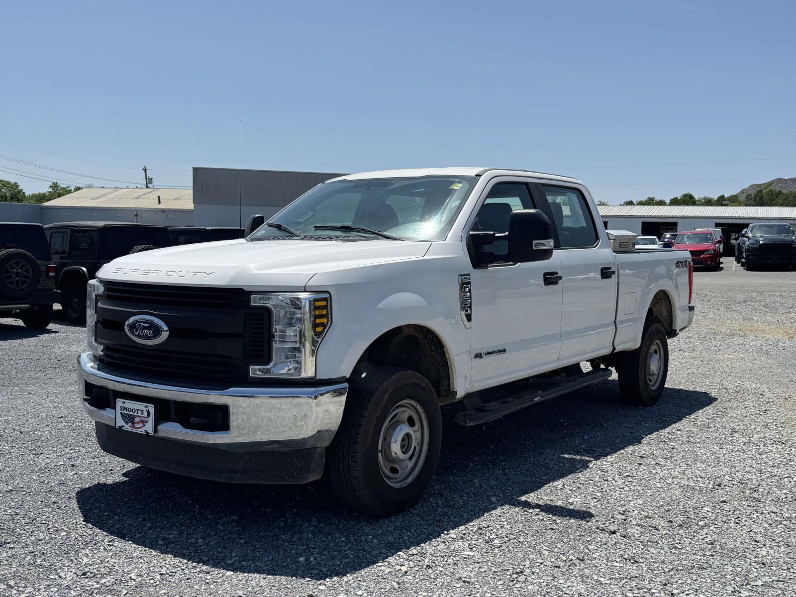  2019 Ford F-250 Super Duty XL Crew Cab 4WD   