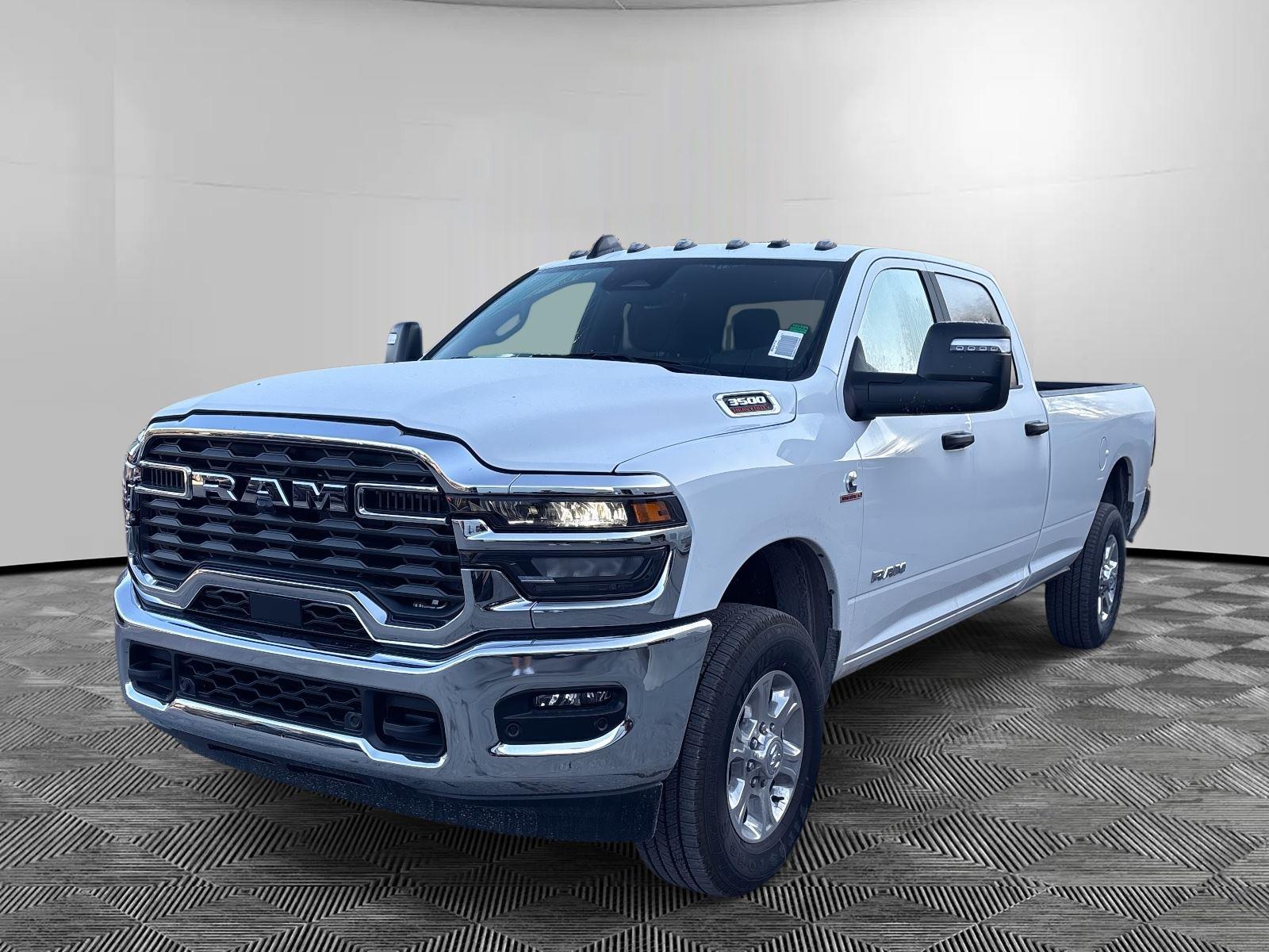 2026 RAM 3500 Big Horn Crew Cab LB 4WD