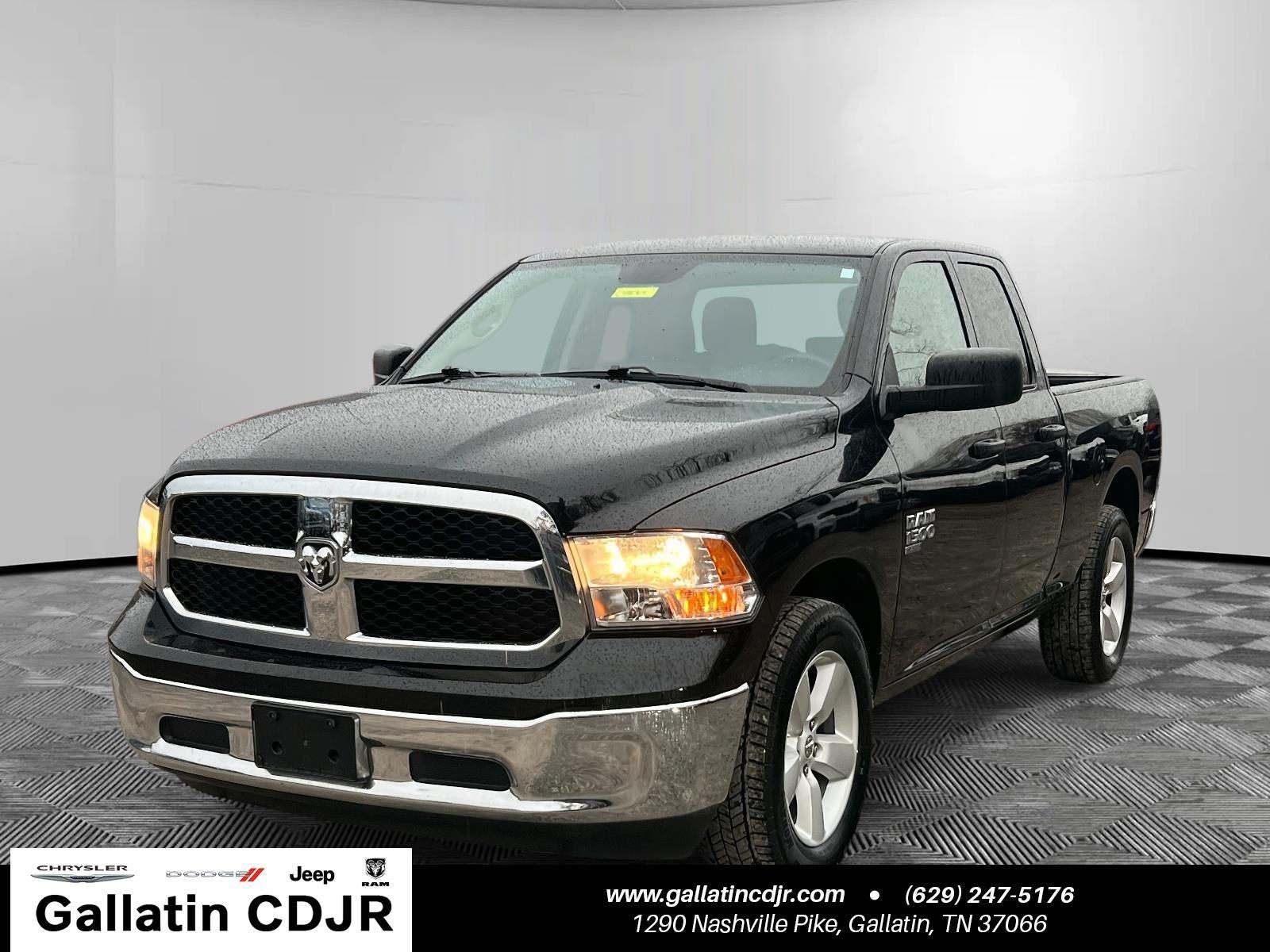 2024 RAM 1500 Classic SLT Quad Cab 4WD