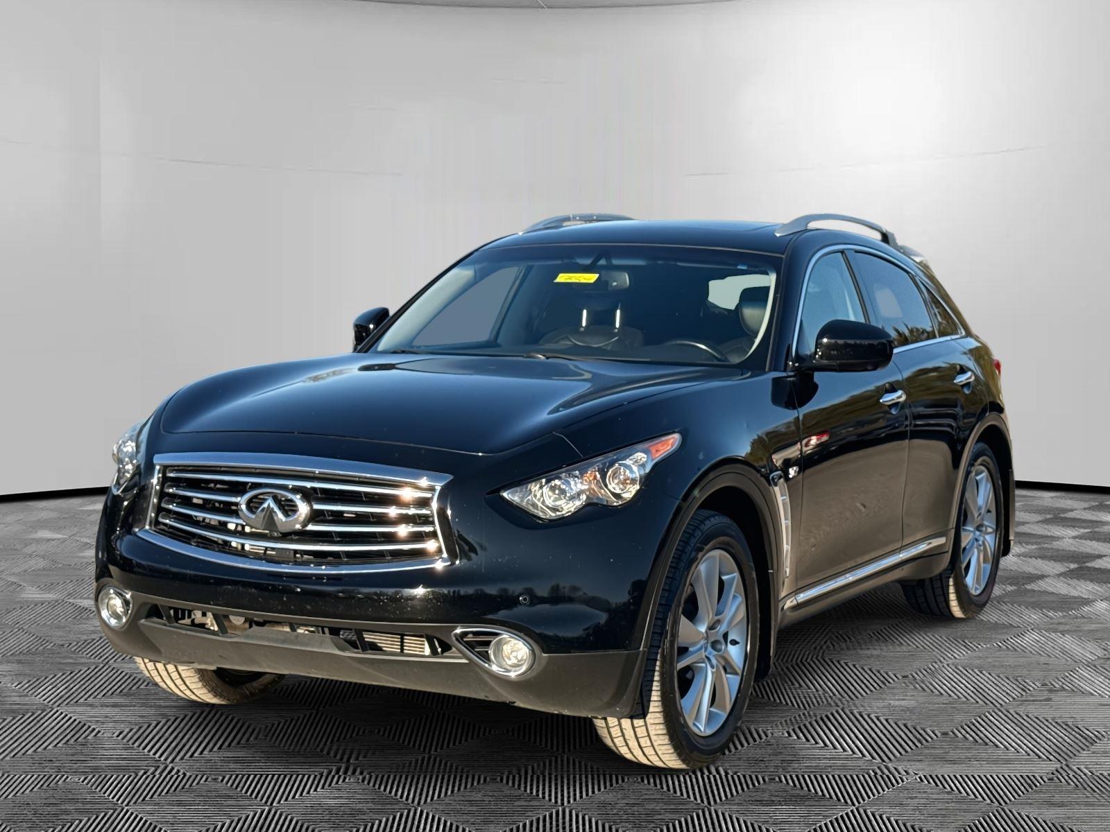 2016 INFINITI QX70