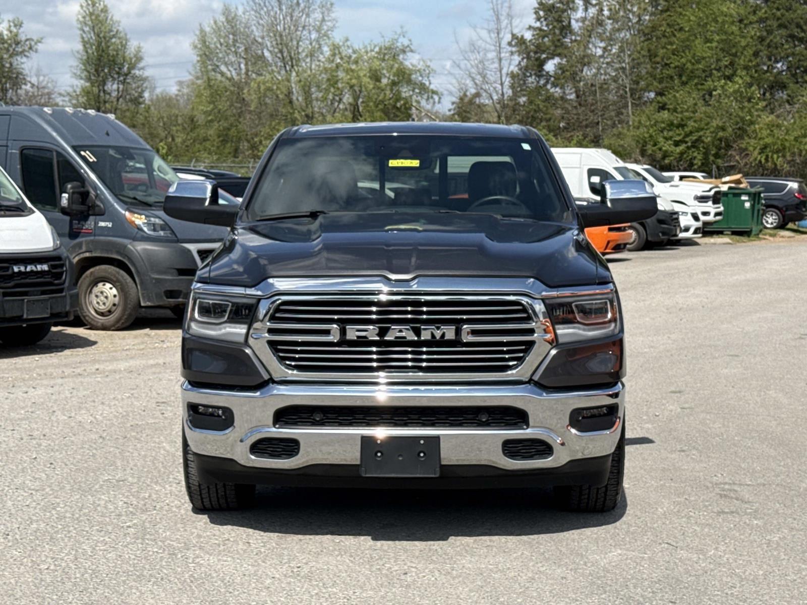 View vehicle photo 2