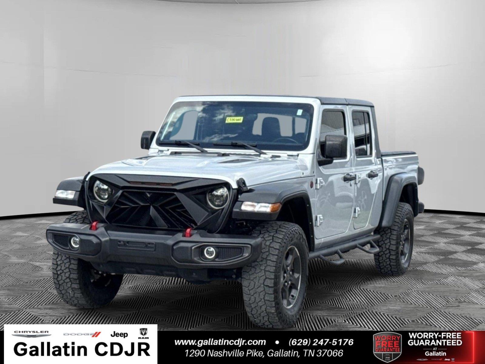 Silver Zynith Clearcoat 2023 Jeep Gladiator Pickup Truck Four-Wheel Drive 8-Speed Automatic