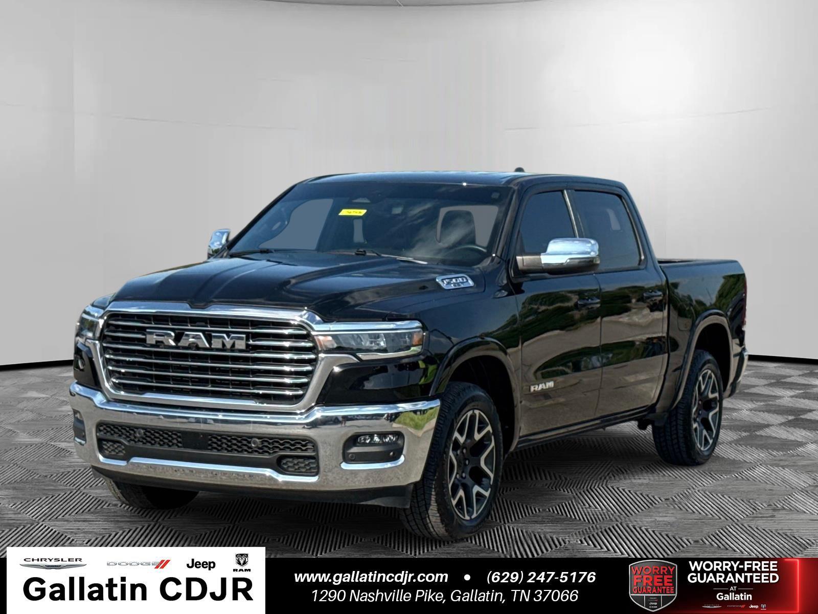 Diamond Black Crystal Pearlcoat 2025 RAM 1500 Pickup Truck Four-Wheel Drive 8-Speed Automatic
