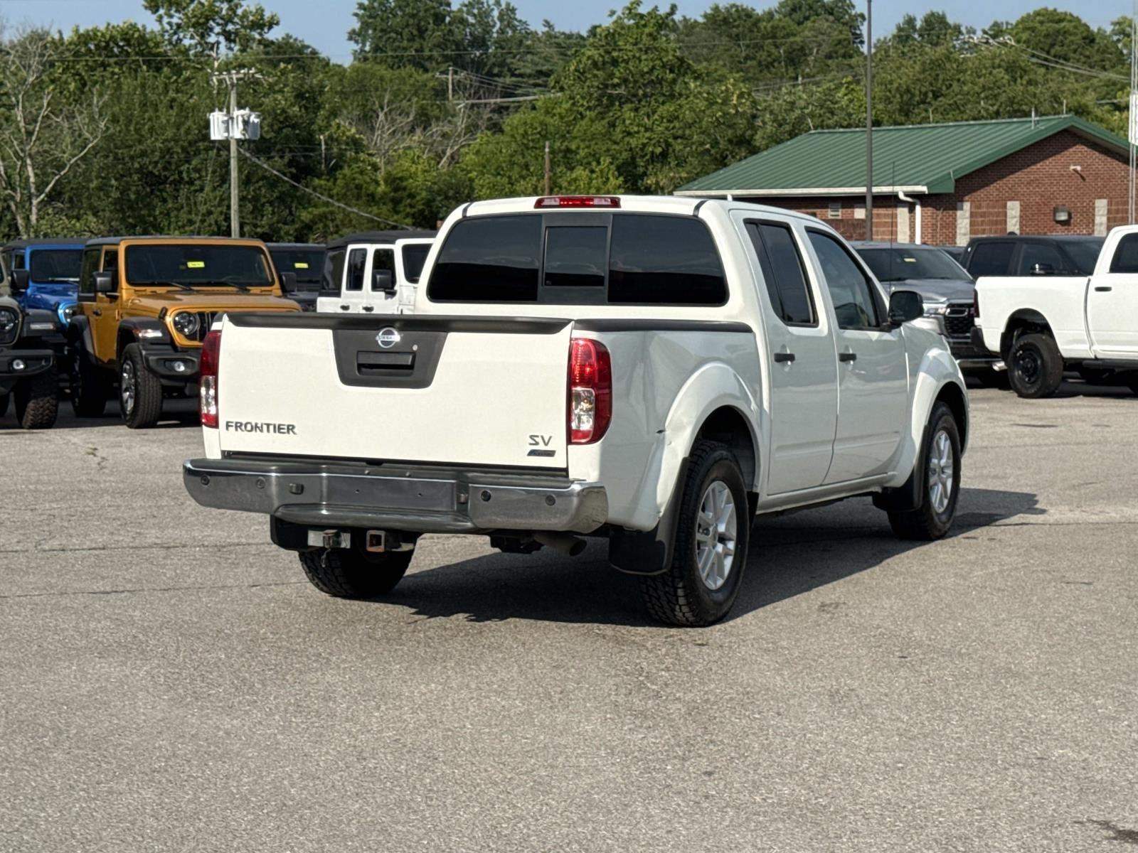 View vehicle photo 5