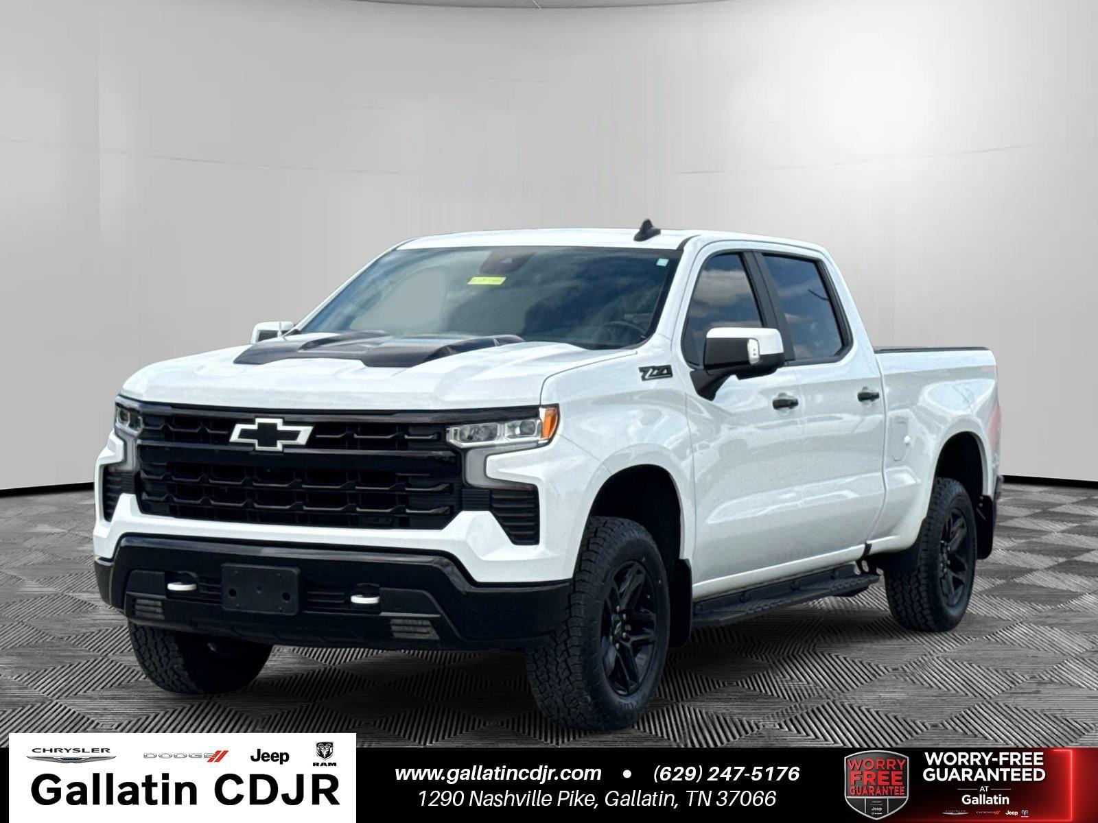 Summit White 2022 Chevrolet Silverado 1500 Pickup Truck Four-Wheel Drive Automatic