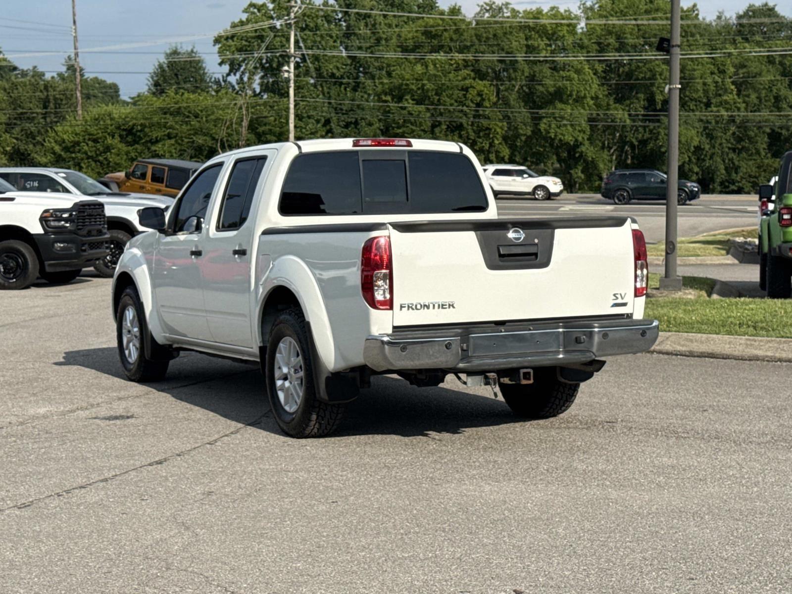 View vehicle photo 7