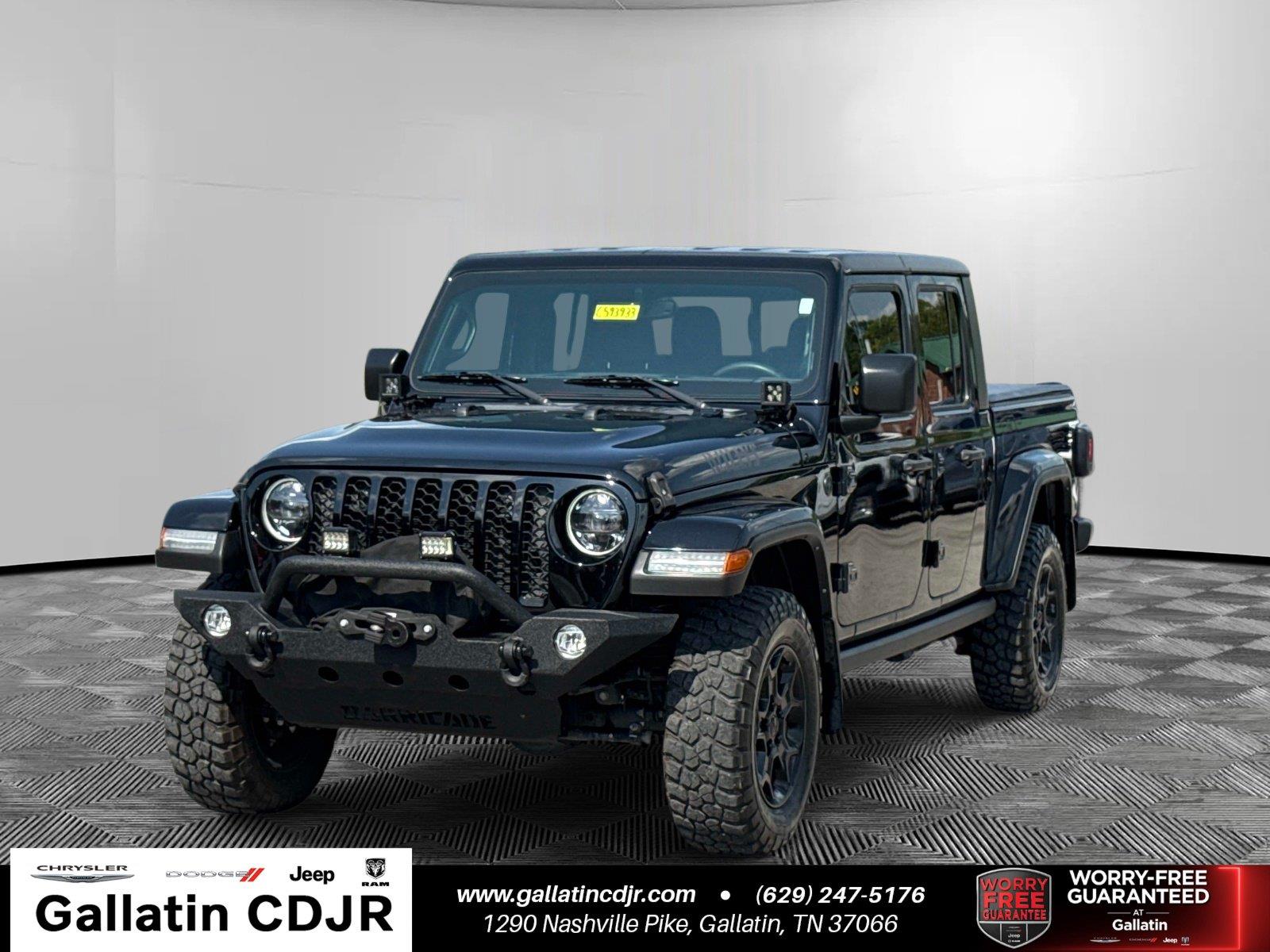  2023 Jeep Gladiator Willys Crew Cab 4WD   